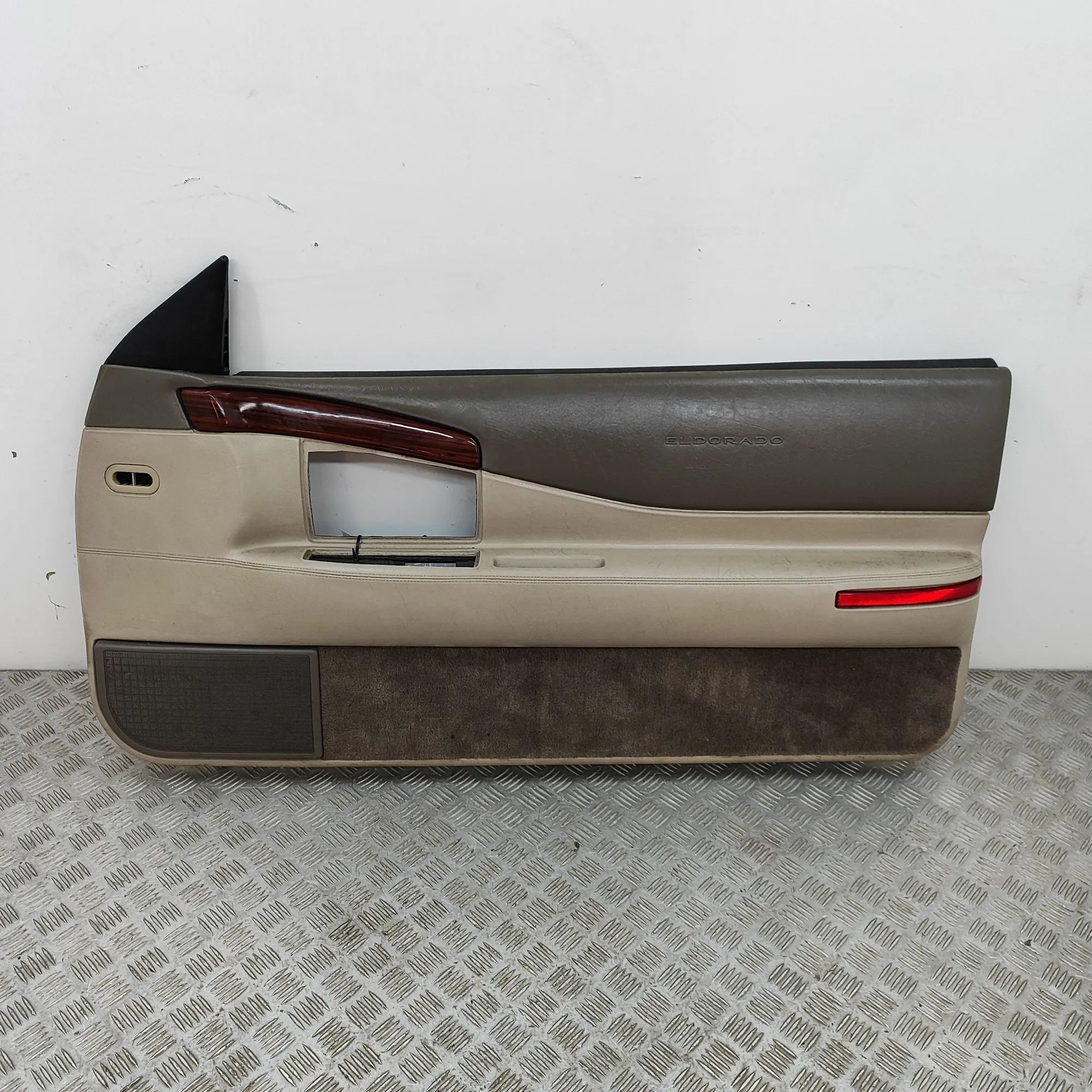 Cadillac Eldorado Front Right Door Panel 3532890 Front Right Door Panel CADILLAC ELDORAD...