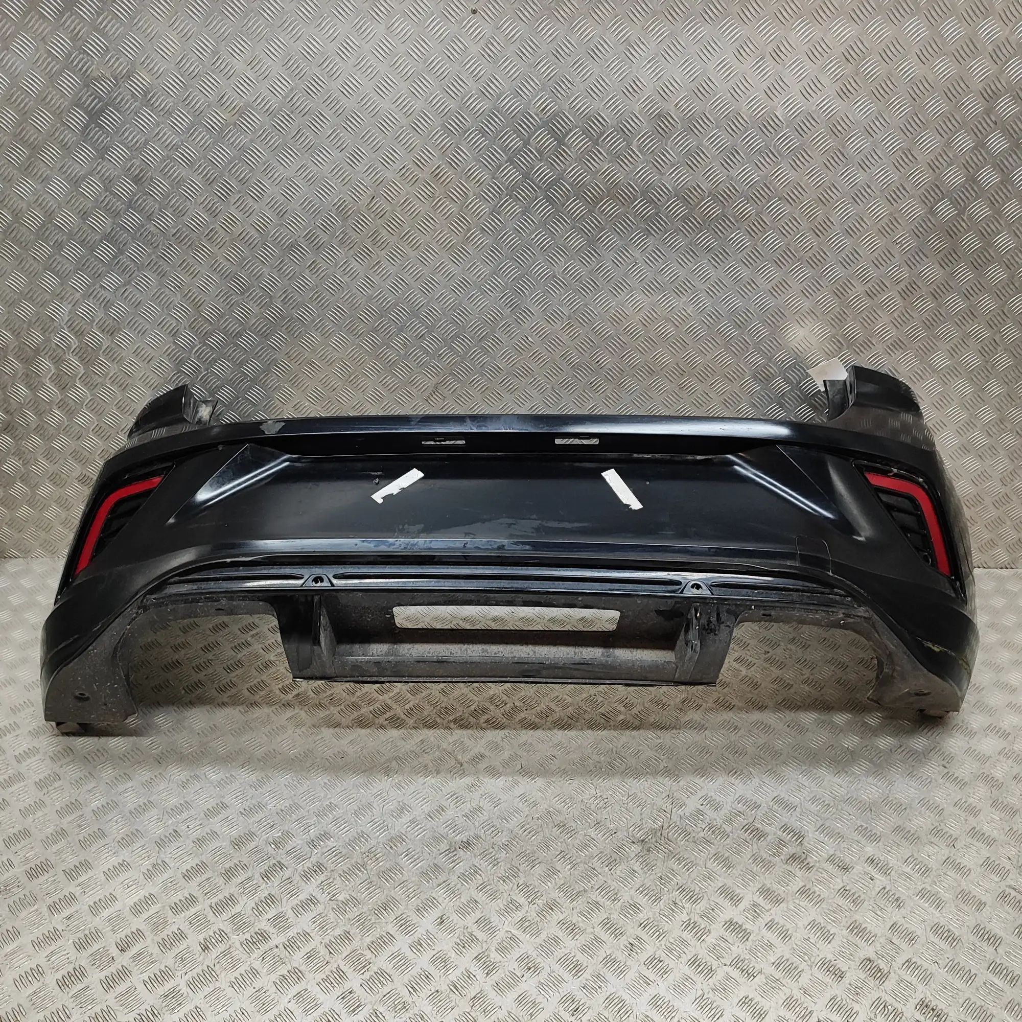 Volkswagen T-Roc rear bumper 2GA807421F, 2GA807568H Rear Bumper VW T-ROC (A1...