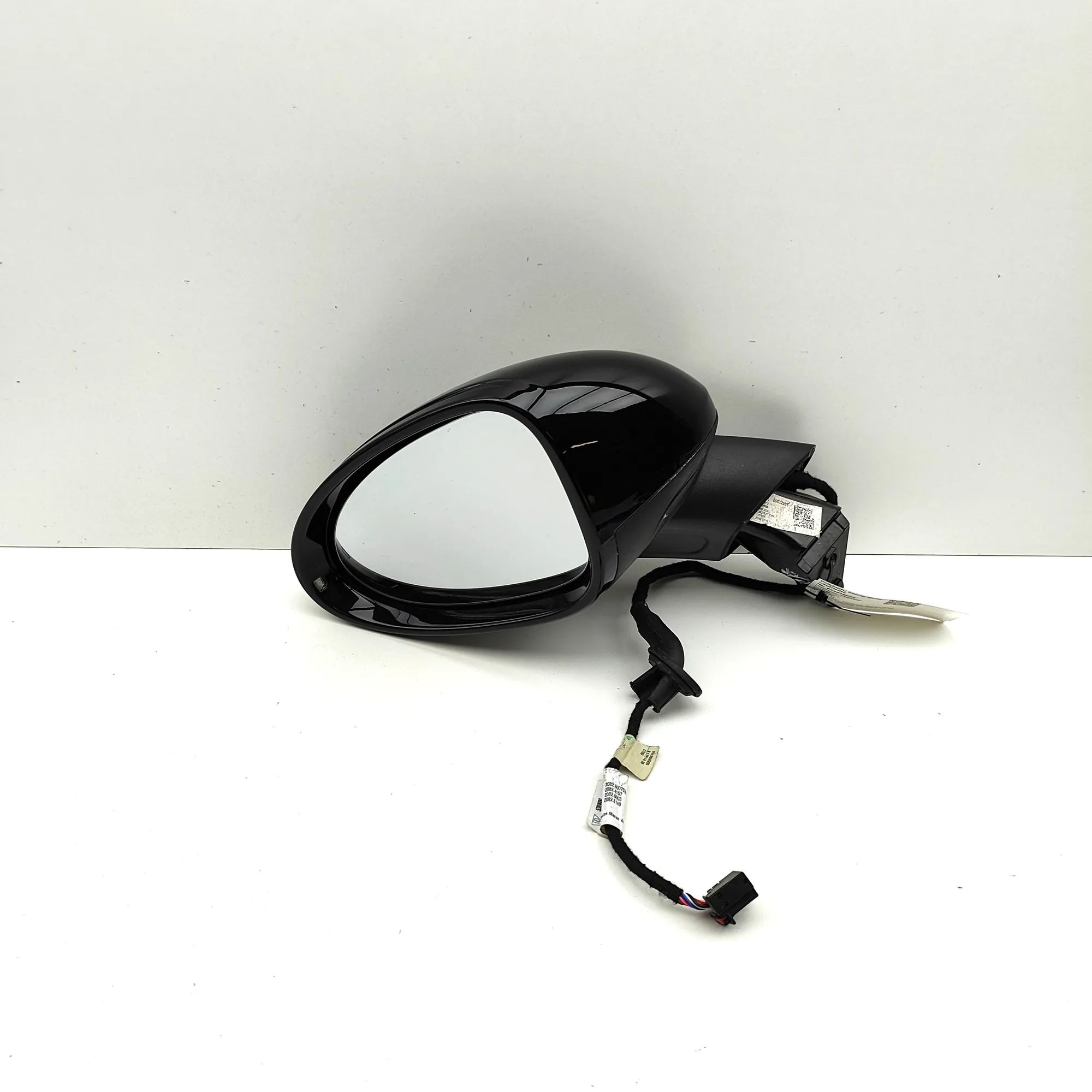 Porsche Macan Left Side Wing Mirror 95B857507C Left Side Wing Mirror PORSCHE MACAN ...