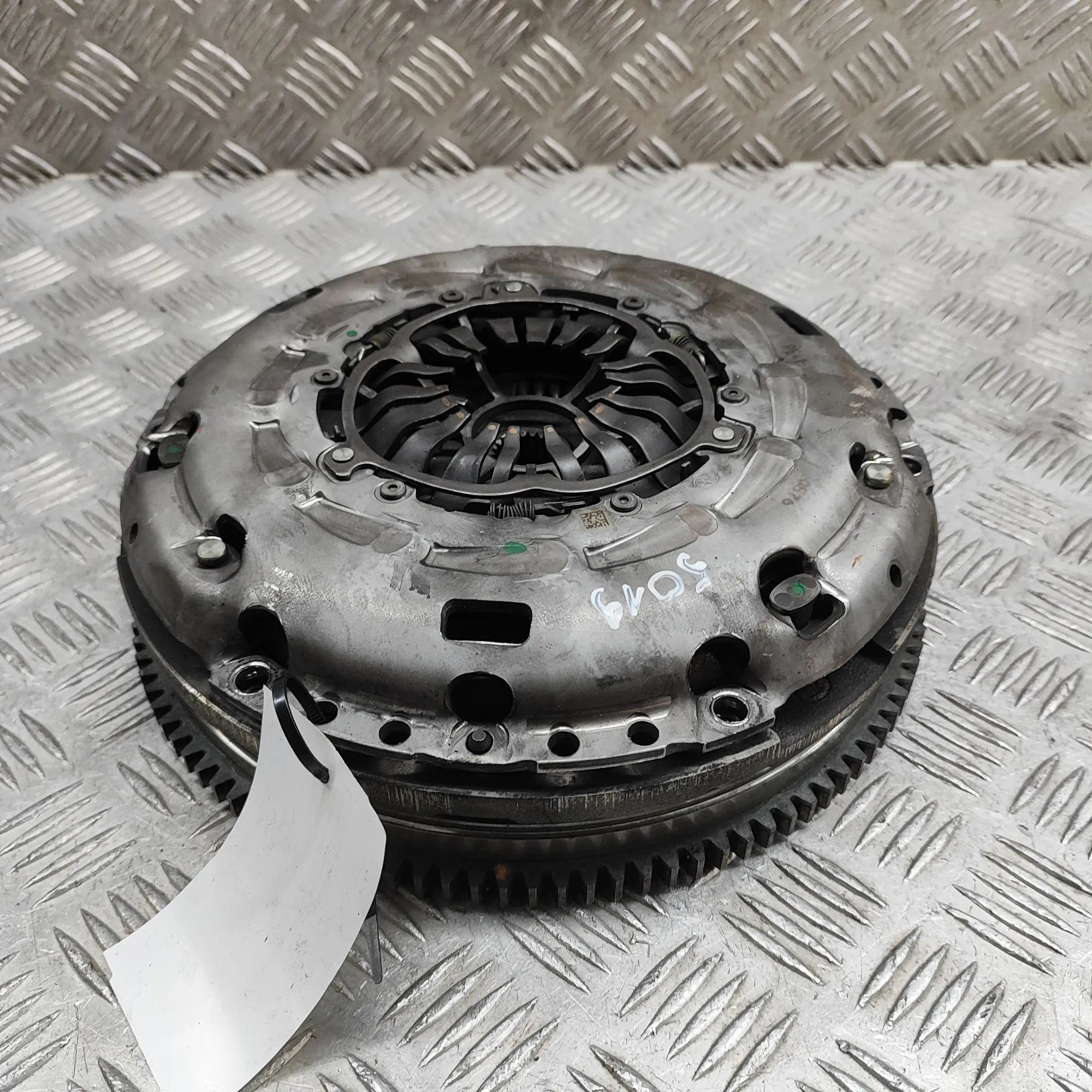 Mazda 3 (BP) комплект сцепления PE41-16410-Z01 Clutch Kit MAZDA CX-3 (0 DM) (20...