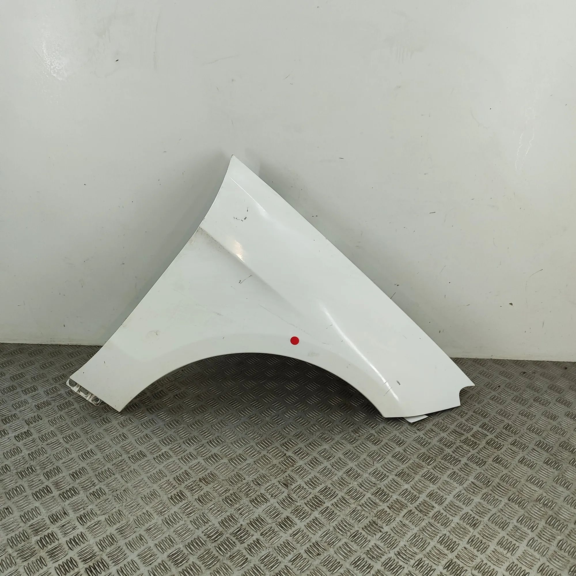 Mercedes-Benz ML / GLE (W166) Front Right Fender A1668801206 Front Right Fender MERCEDES-BENZ GL...