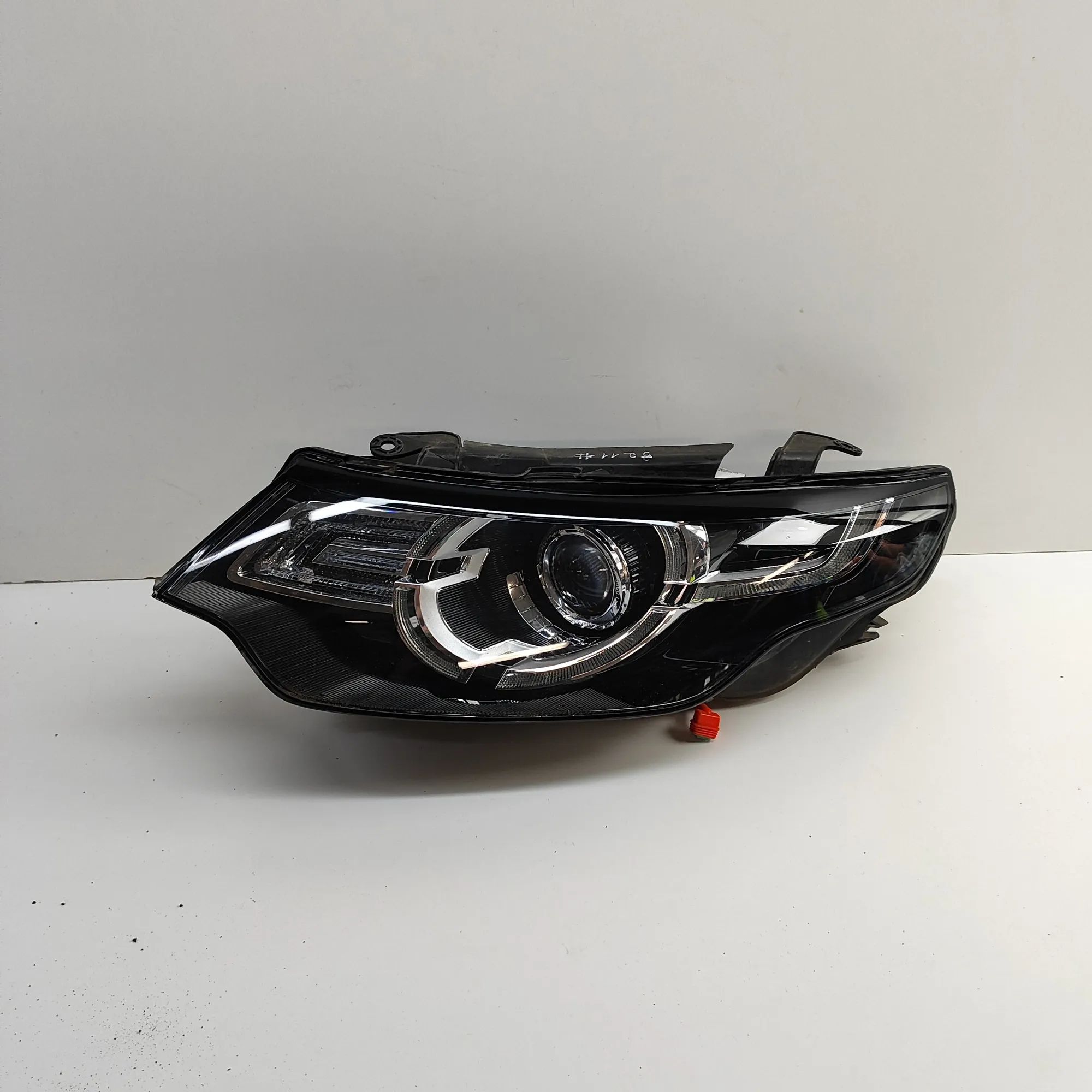 Land Rover Discovery Sport Front Left Headlight