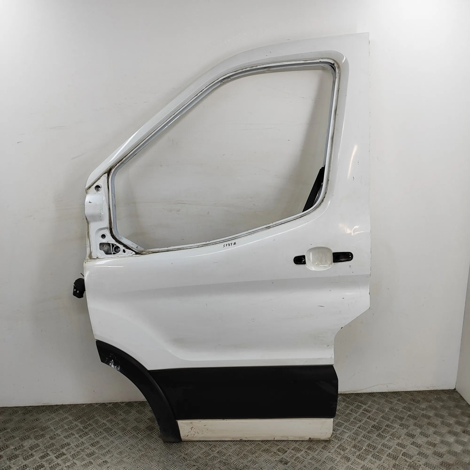 Ford Transit Connect / Tourneo Connect Front Left Door PBK31-V20125-DB Front Left Door FORD TRANSIT (F...