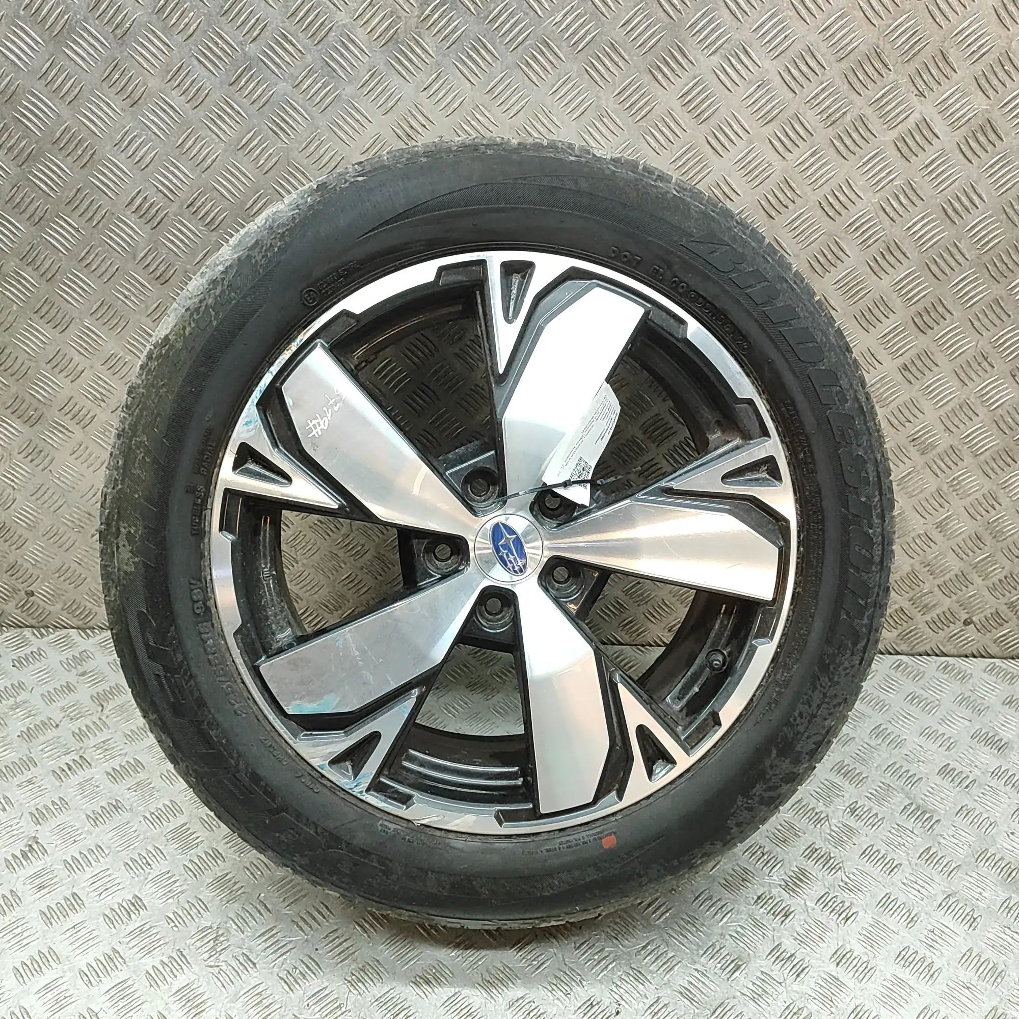 Subaru Forester Alloy Wheel 28111-SJ070 Alloy Wheel SUBARU FORESTER (V SK_)...