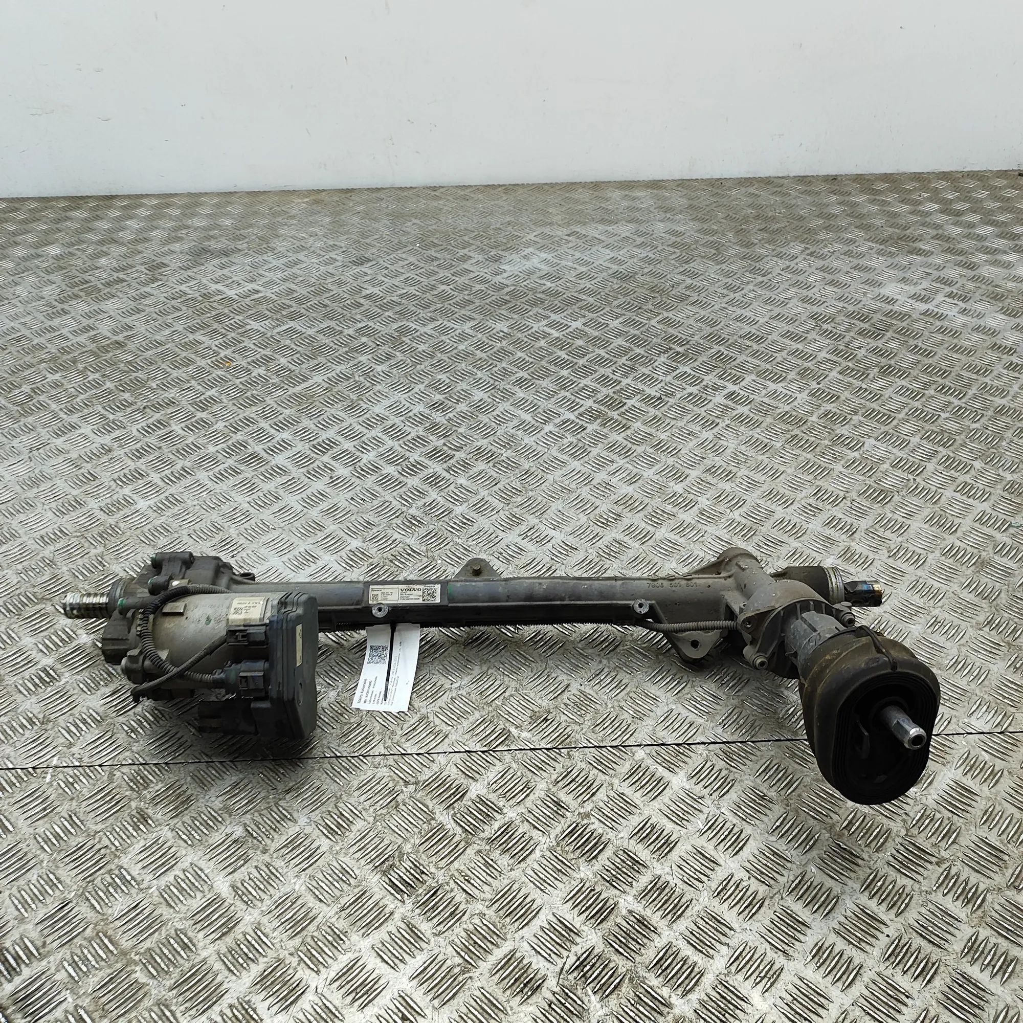 Volvo S60 roolilatt / roolikarp P32315407, 4532009867, 7806277570, 0273010321, ...