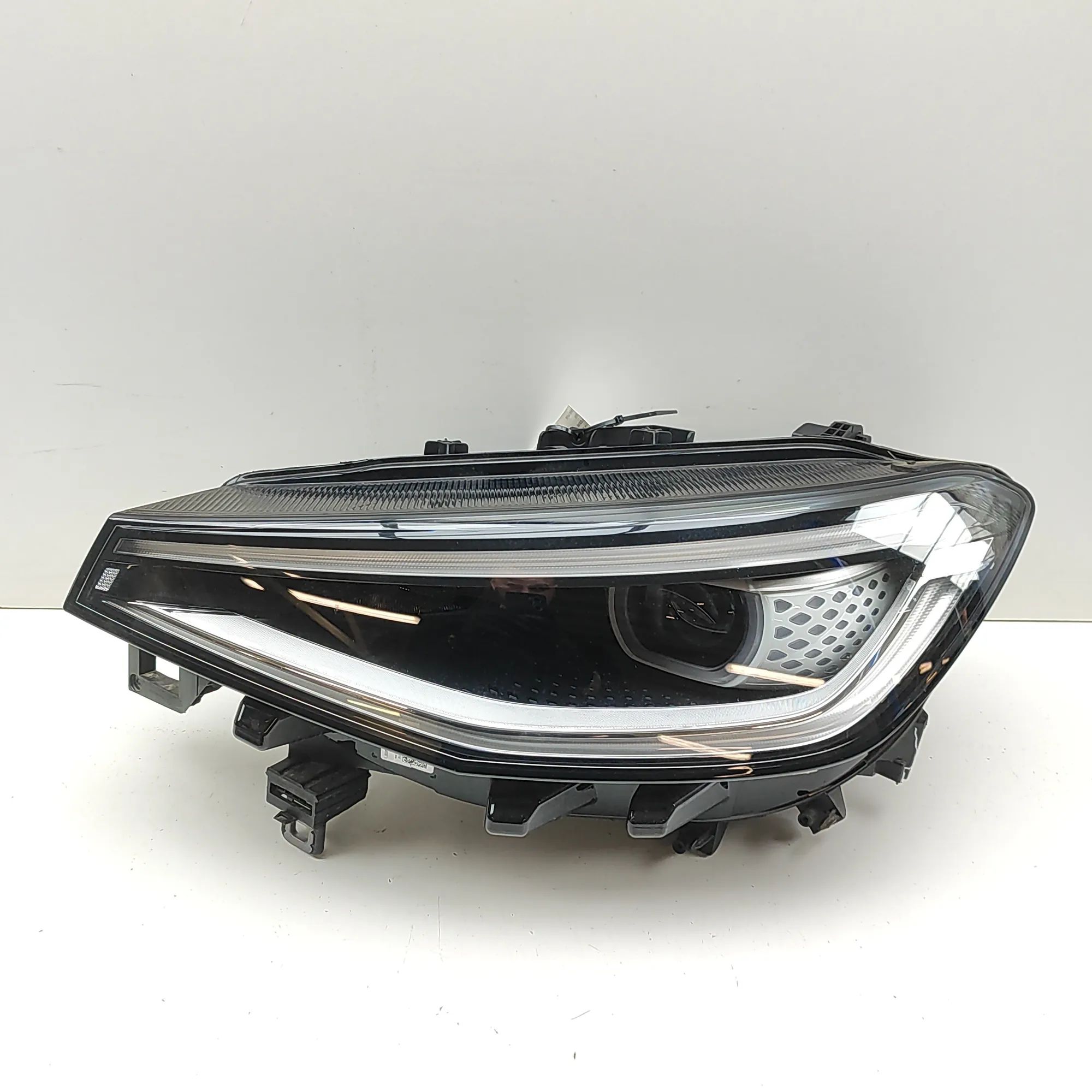 Volkswagen ID.4 Front Left Headlight 11C941035K Front Left Headlight VW ID.4 (E21) (...