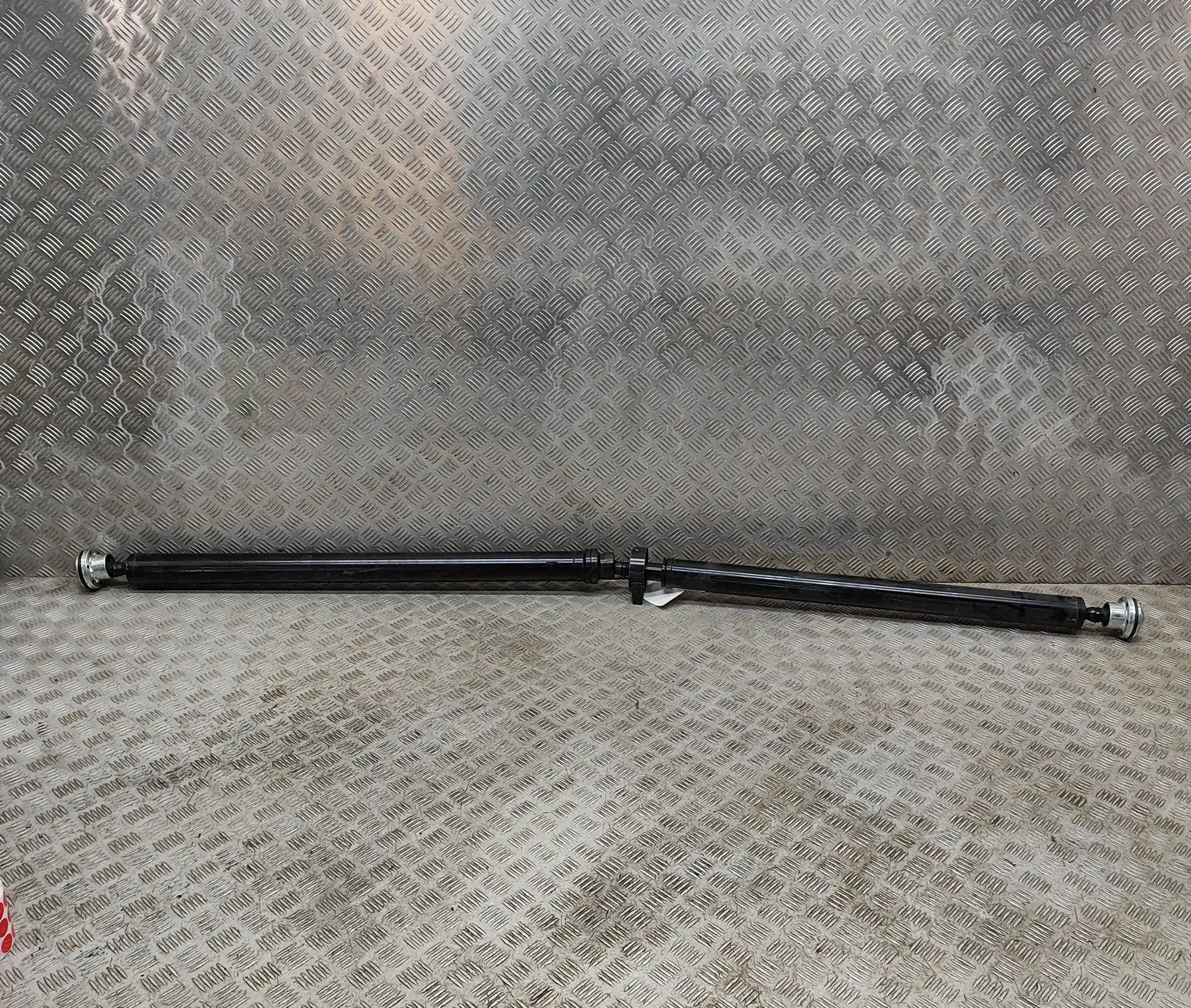 Volvo XC40 / EX40 Propshaft Cardan 32249946 Propshaft Cardan VOLVO XC40 (536) (201...