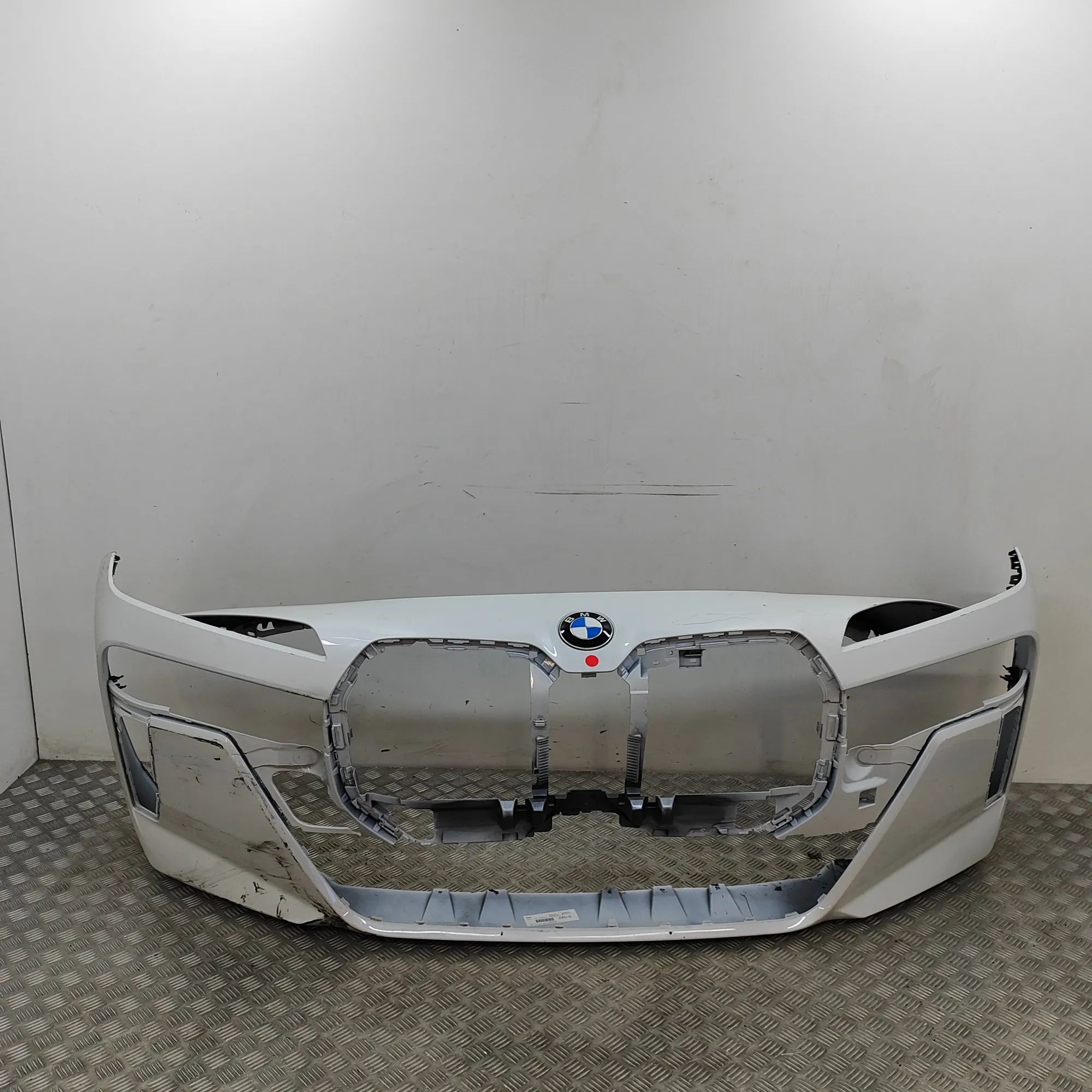 BMW 7 (G11 / G12) front bumper 8081544 Front Bumper BMW 7 SERIES (G70) (2022-....
