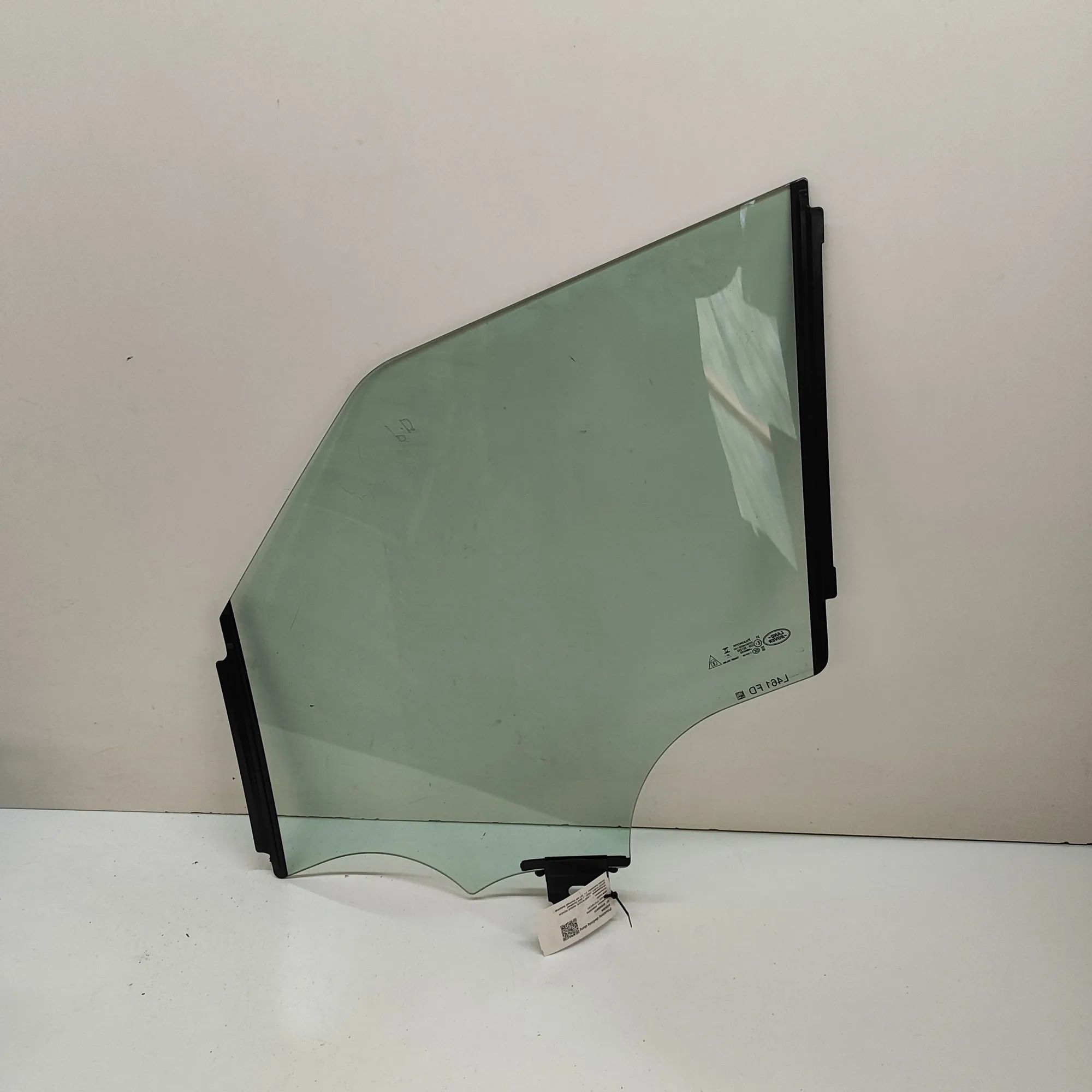 Land Rover Range Rover Sport (L461) Front Right Door Window N9X2-21410-BC Front Right Door Window LAND ROVE...