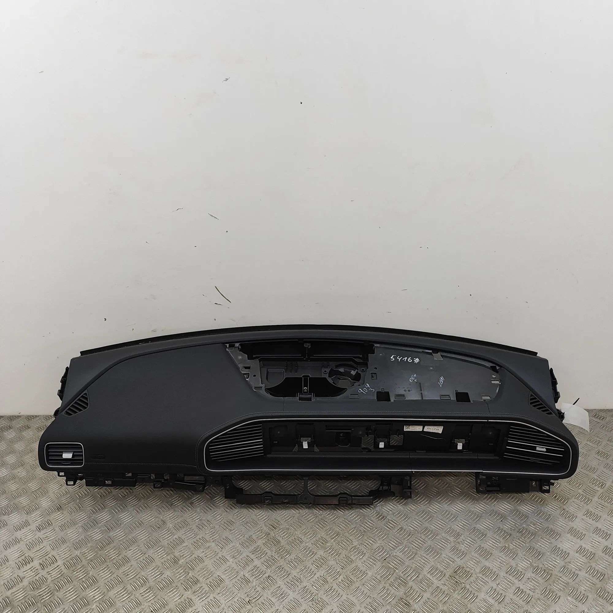 Mercedes-Benz GLE (W167) Dashboard A1676800101 Dashboard MERCEDES-BENZ GLE (W167) ...
