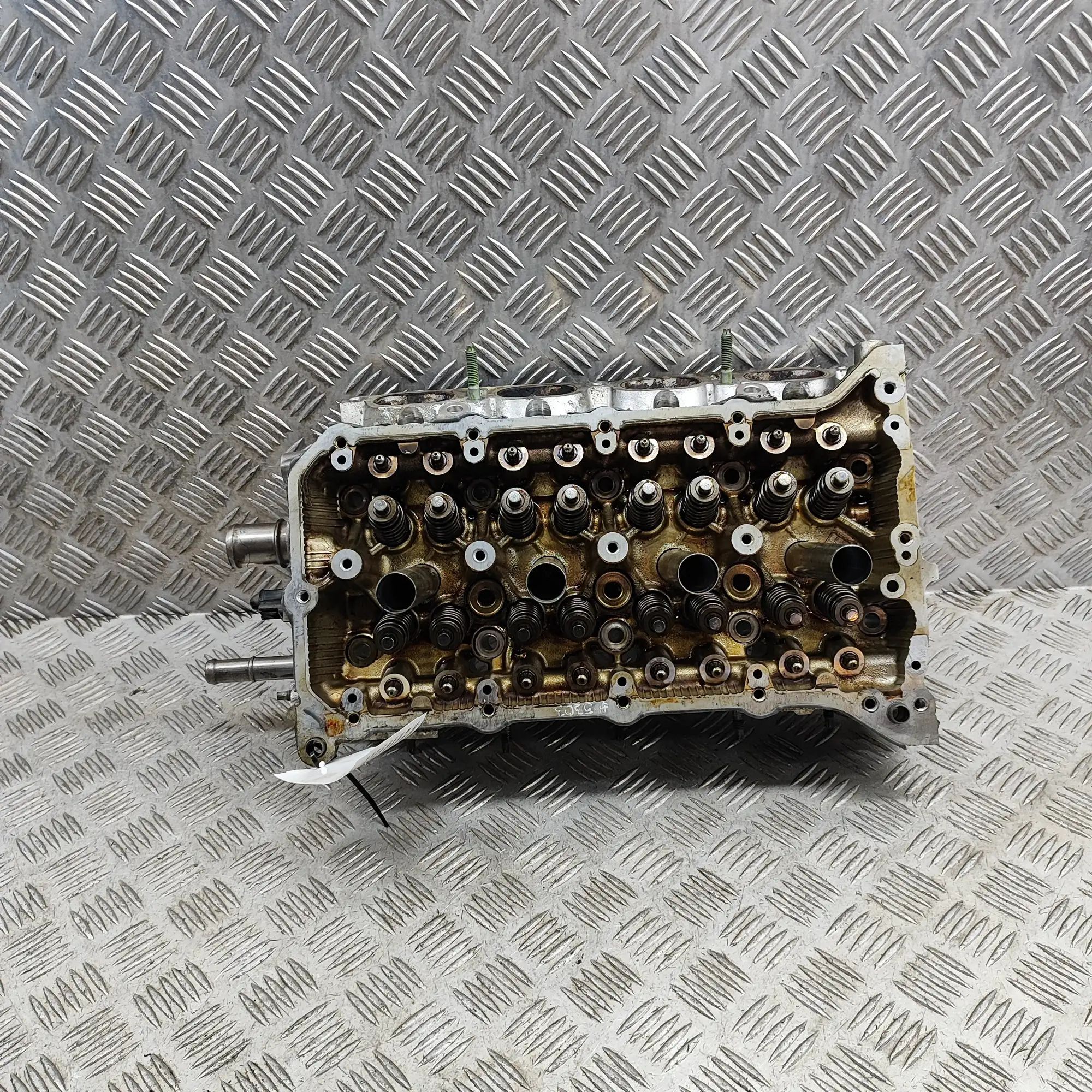 Toyota Prius+ Engine Cylinder Head 11101-09435 Engine Cylinder Head TOYOTA PRIUS (...