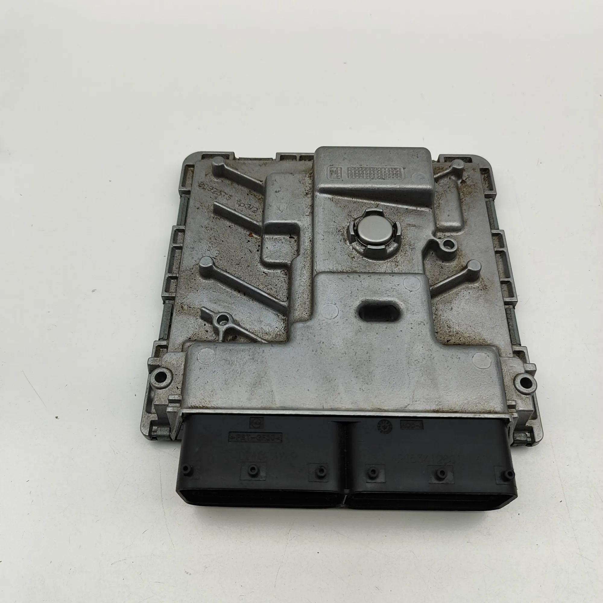 Audi A6 (C8) Engine Control Unit 06L907425F Engine Control Unit AUDI A6 (C8 Avan...