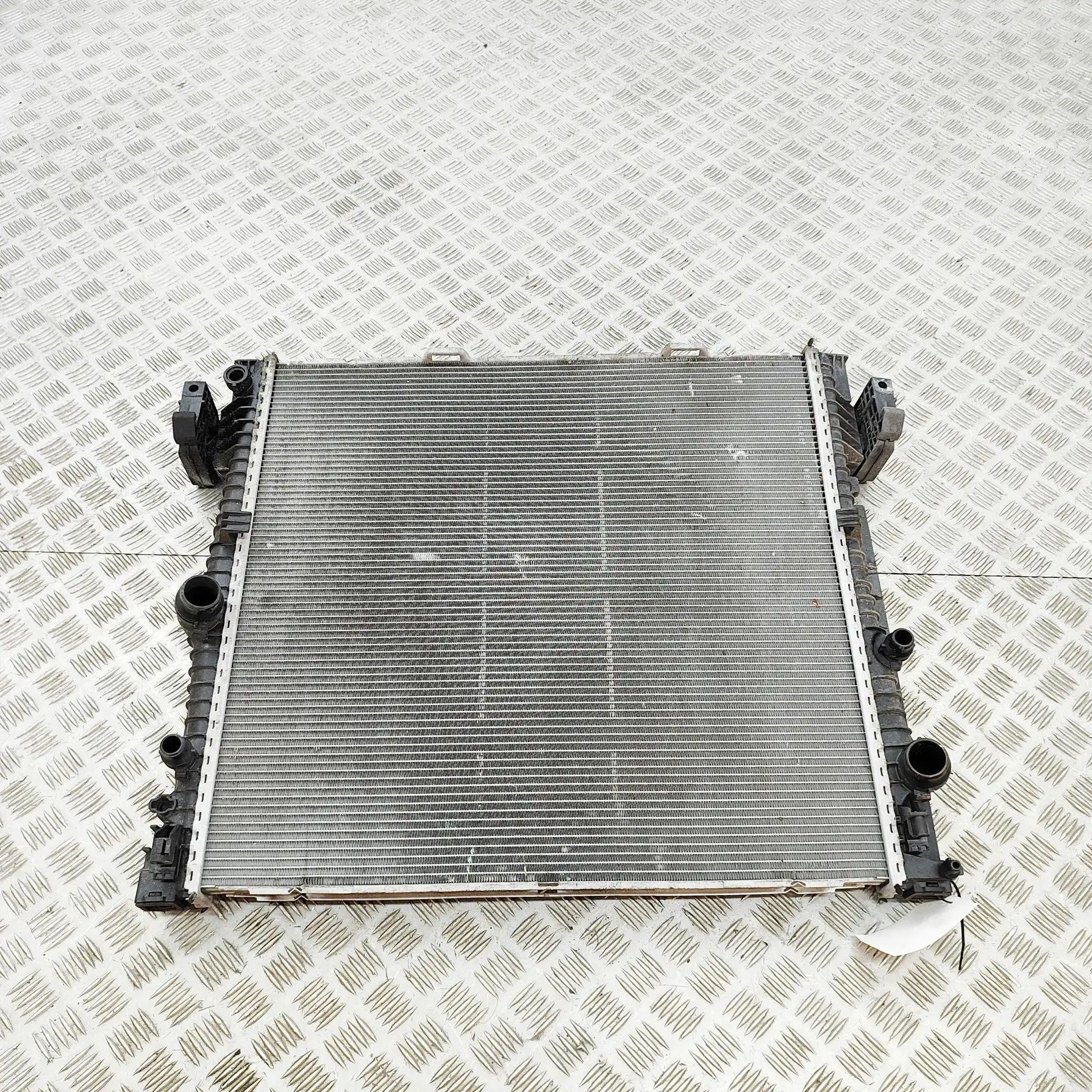 BMW X3 / iX3 (G01) Cooling Radiator 8665241 Cooling Radiator BMW X3 (G01, F97) (201...