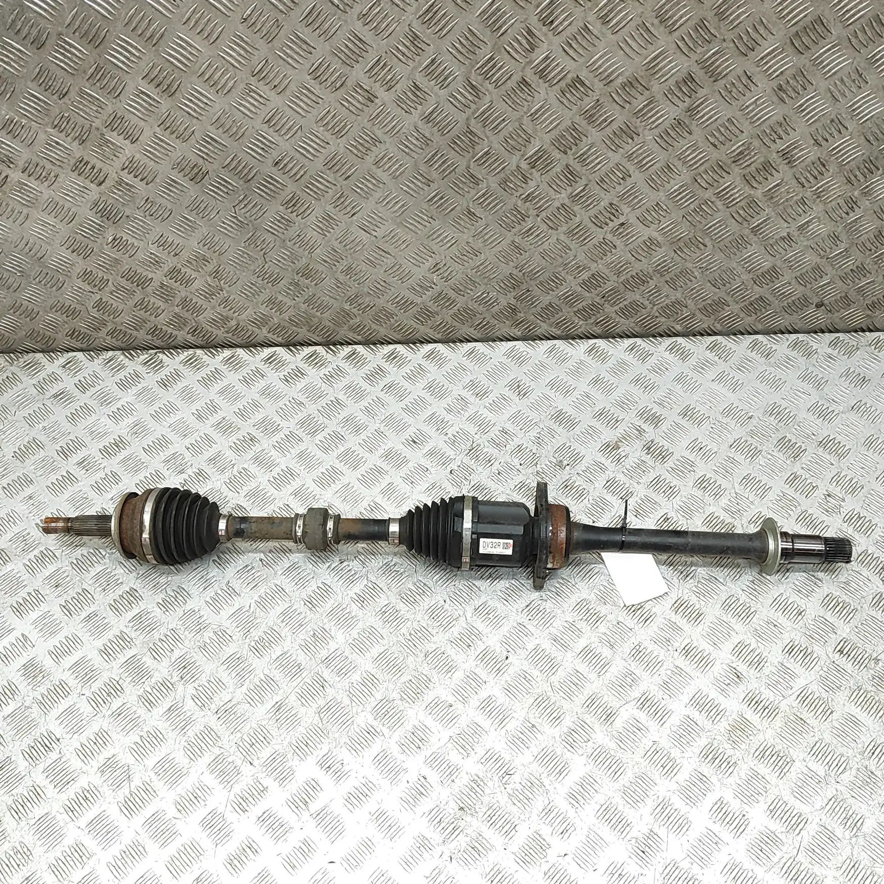 Toyota Camry Front Right Driveshaft 43410-33350 Front Right Driveshaft TOYOTA CAMRY...