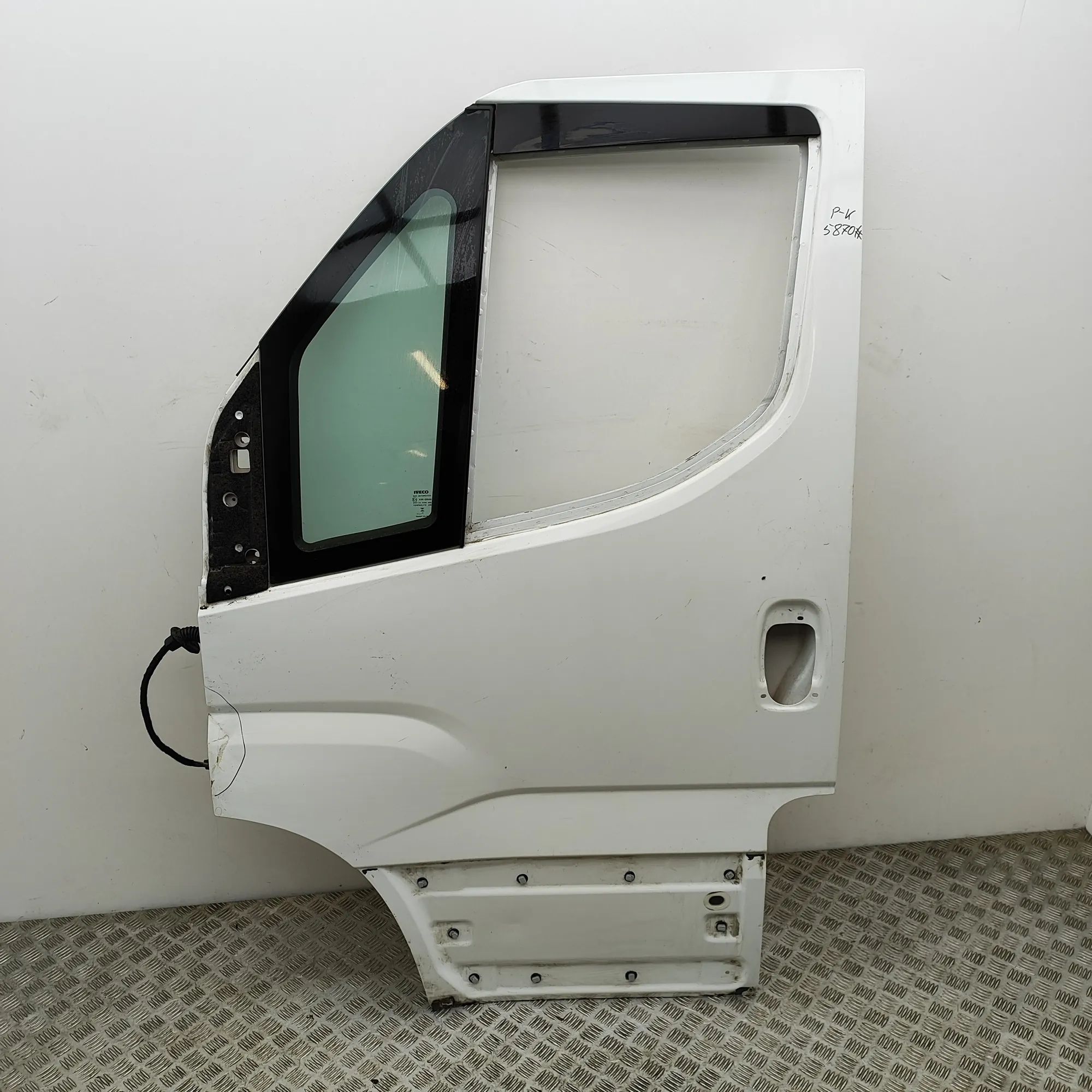 Iveco Daily Front Left Door 5801489558 Front Left Door IVECO DAILY (VI Flat...