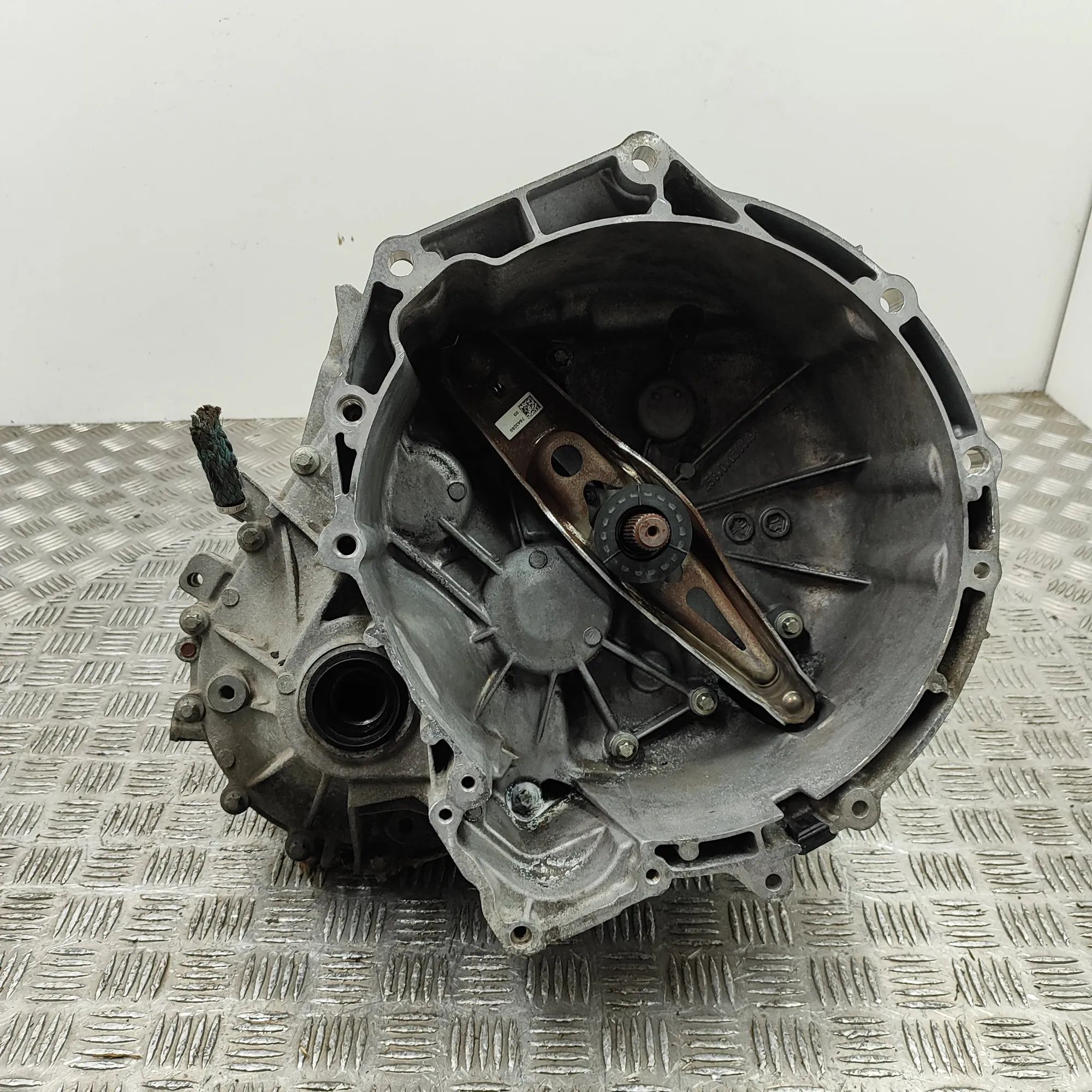 Mini One, Cooper (F55 / F56 / F57) Gearbox 23008689428, 7638371, GS6-58BG Gearbox MINI COO...