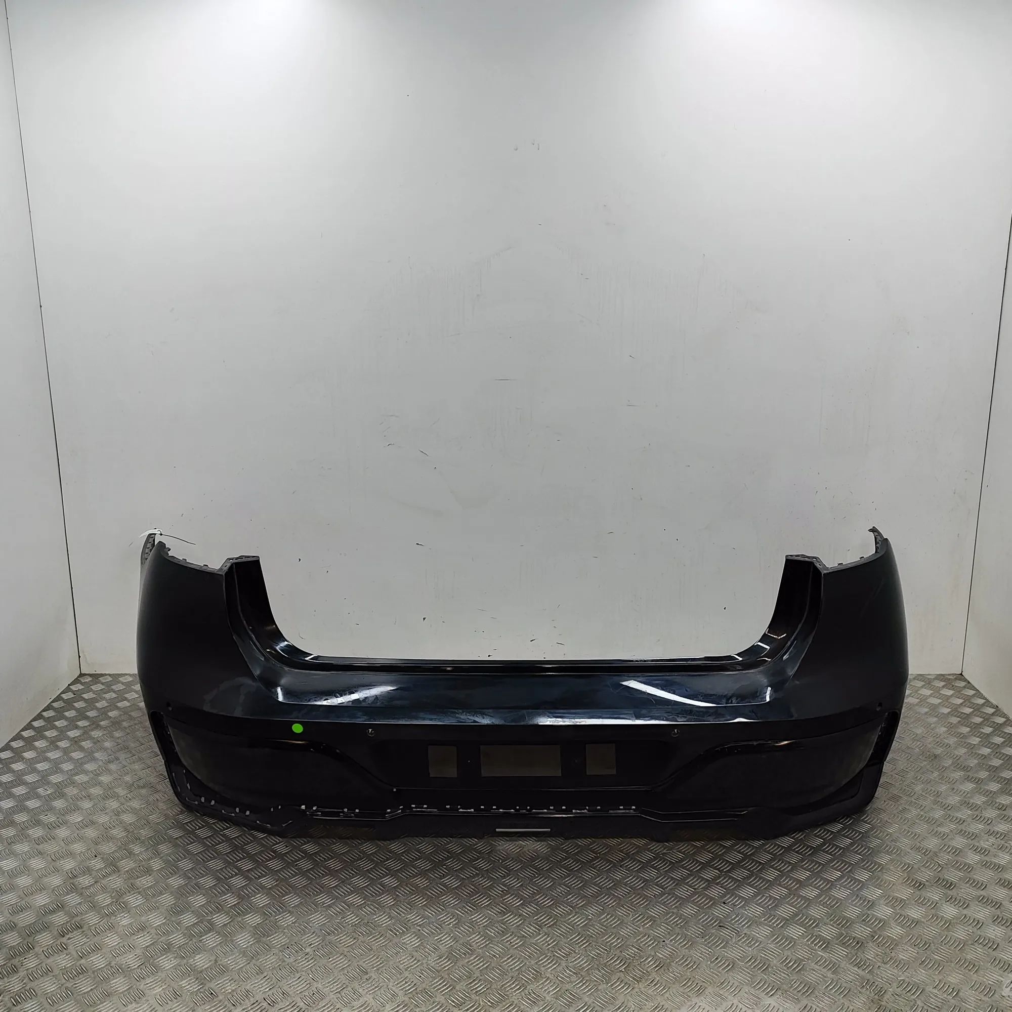 BMW 7 (G11 / G12) rear bumper 8081542 Rear Bumper BMW 7 SERIES (G70) (2022-.....
