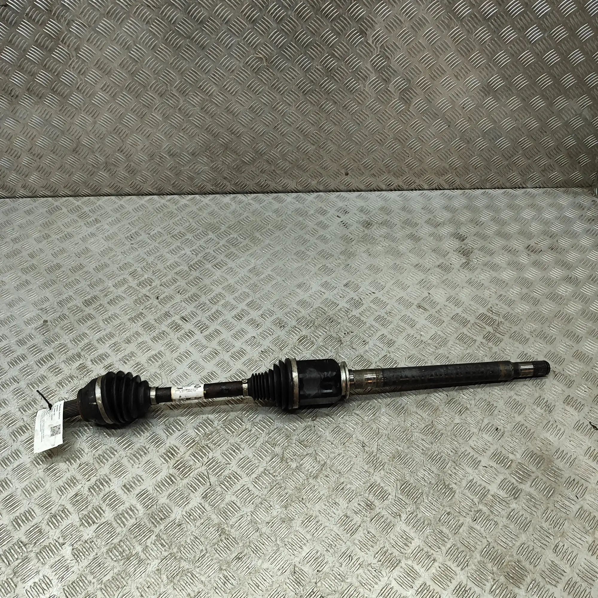 Land Rover Range Rover Sport (L494) Front Right Driveshaft JK6M-3N128-AA Front Right Driveshaft LAND ROVER...