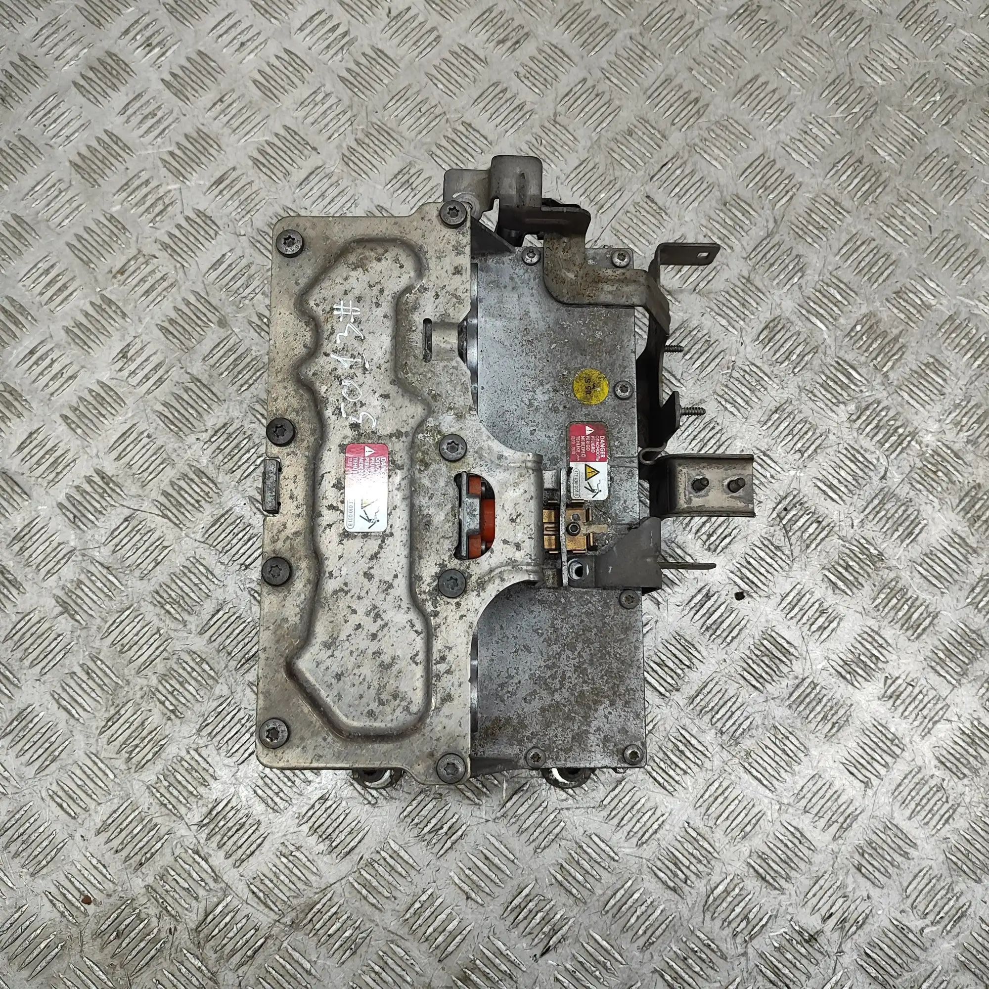 Volkswagen Passat (B8) инвертор 0437508270, 3G0907070G Inverter VW PASSAT (B8 3...