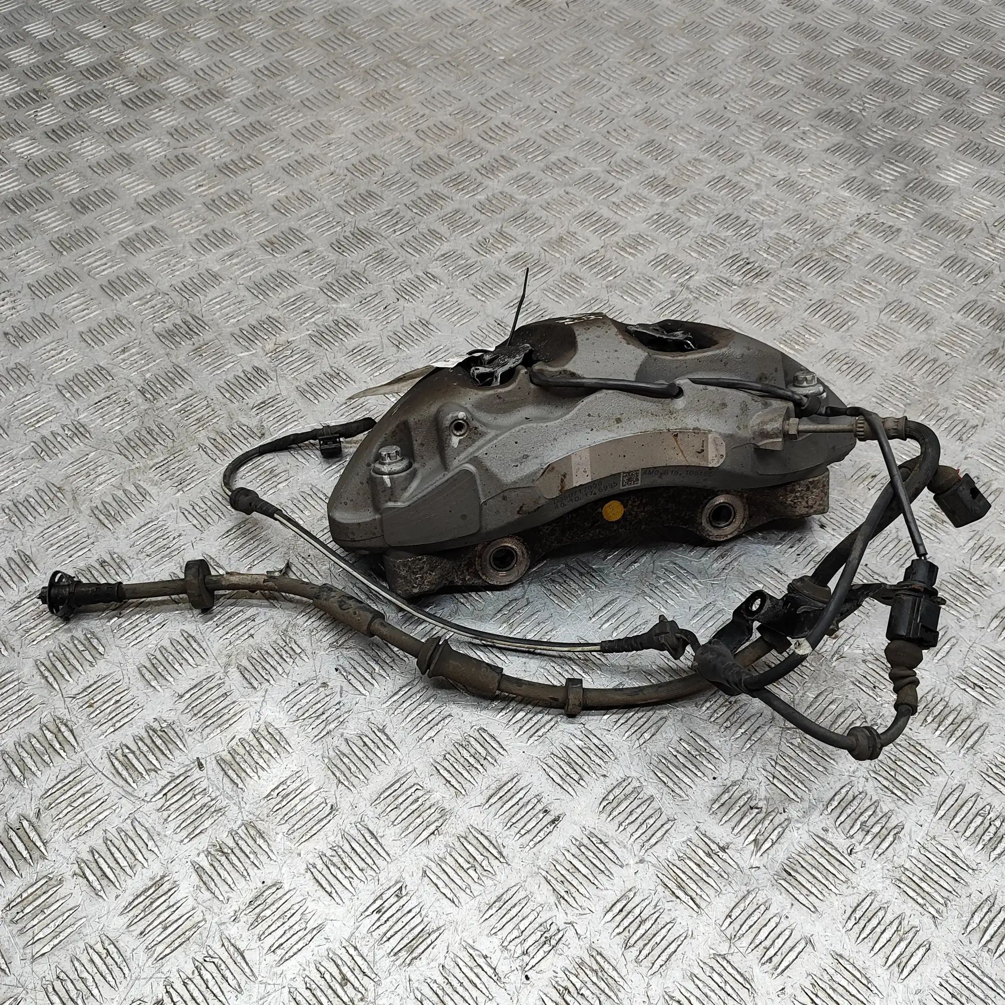 Audi Q7 (4M) Front Left Brake Caliper 4M0615105BC Front Left Brake Caliper AUDI Q7 (4...