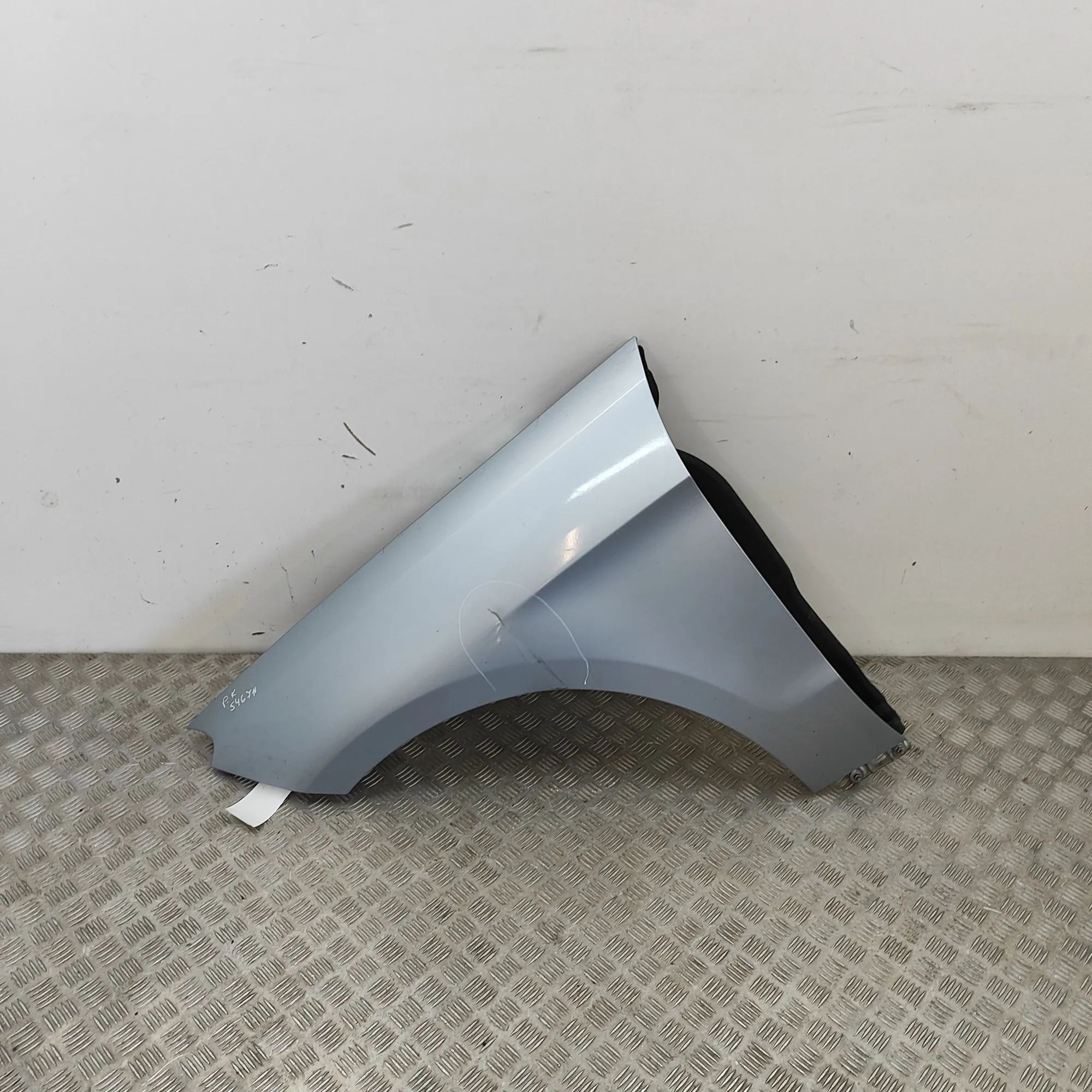 Mercedes-Benz ML / GLE (W166) Front Left Fender A1668801106 Front Left Fender MERCEDES-BENZ GLE...