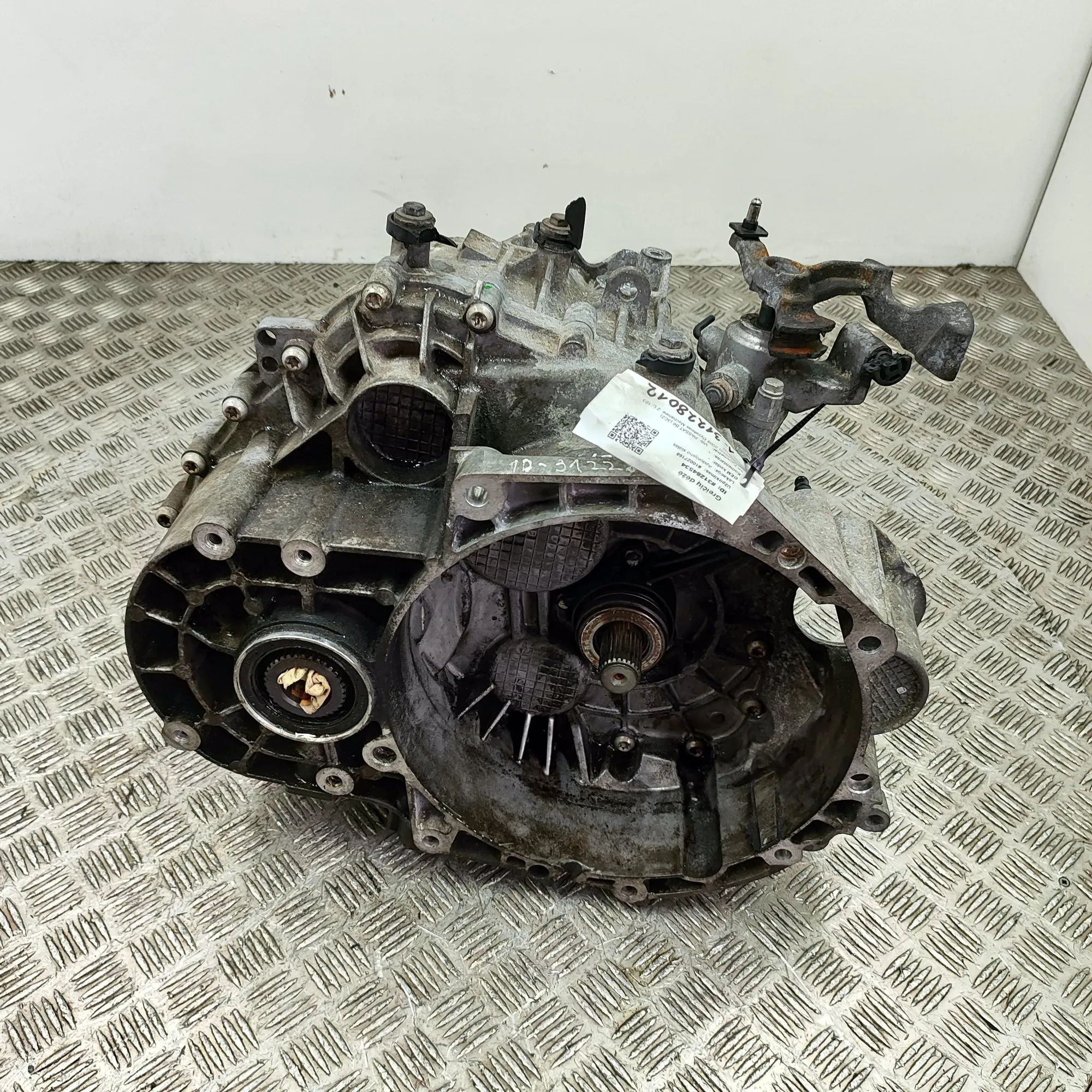 Volkswagen Passat Gearbox LMU Gearbox VW PASSAT (B6 3C2) (2005-2010)

Par...