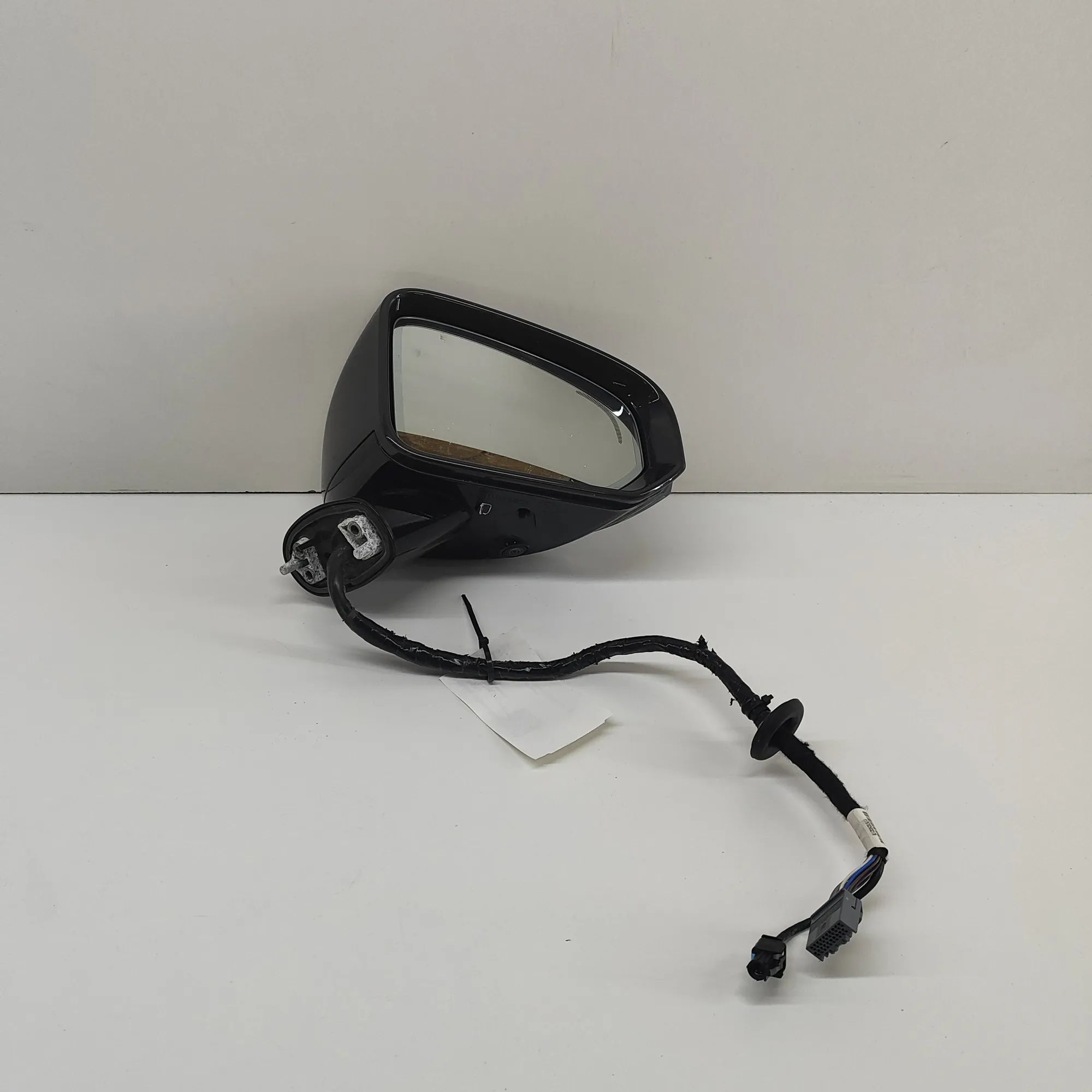 Volvo S90 Right Side Wing Mirror 31402871, 31402851 Right Side Wing Mirror VOLVO...