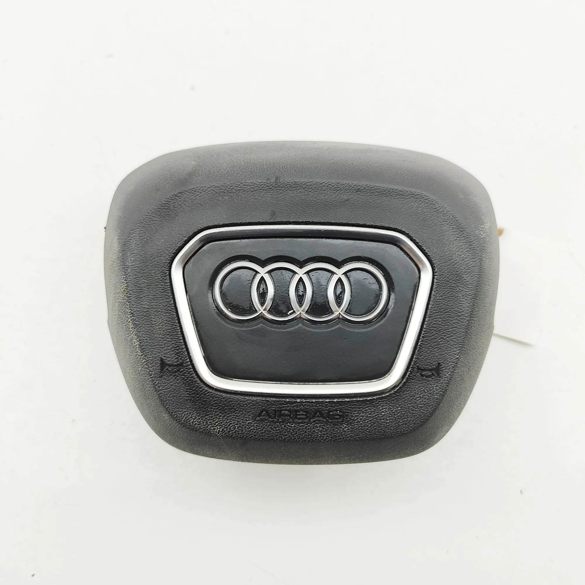 Audi Q3 (F3) Steering Wheel Safety Bag SRS 639975400, T83A201, 83A880201N Steering Wheel S...