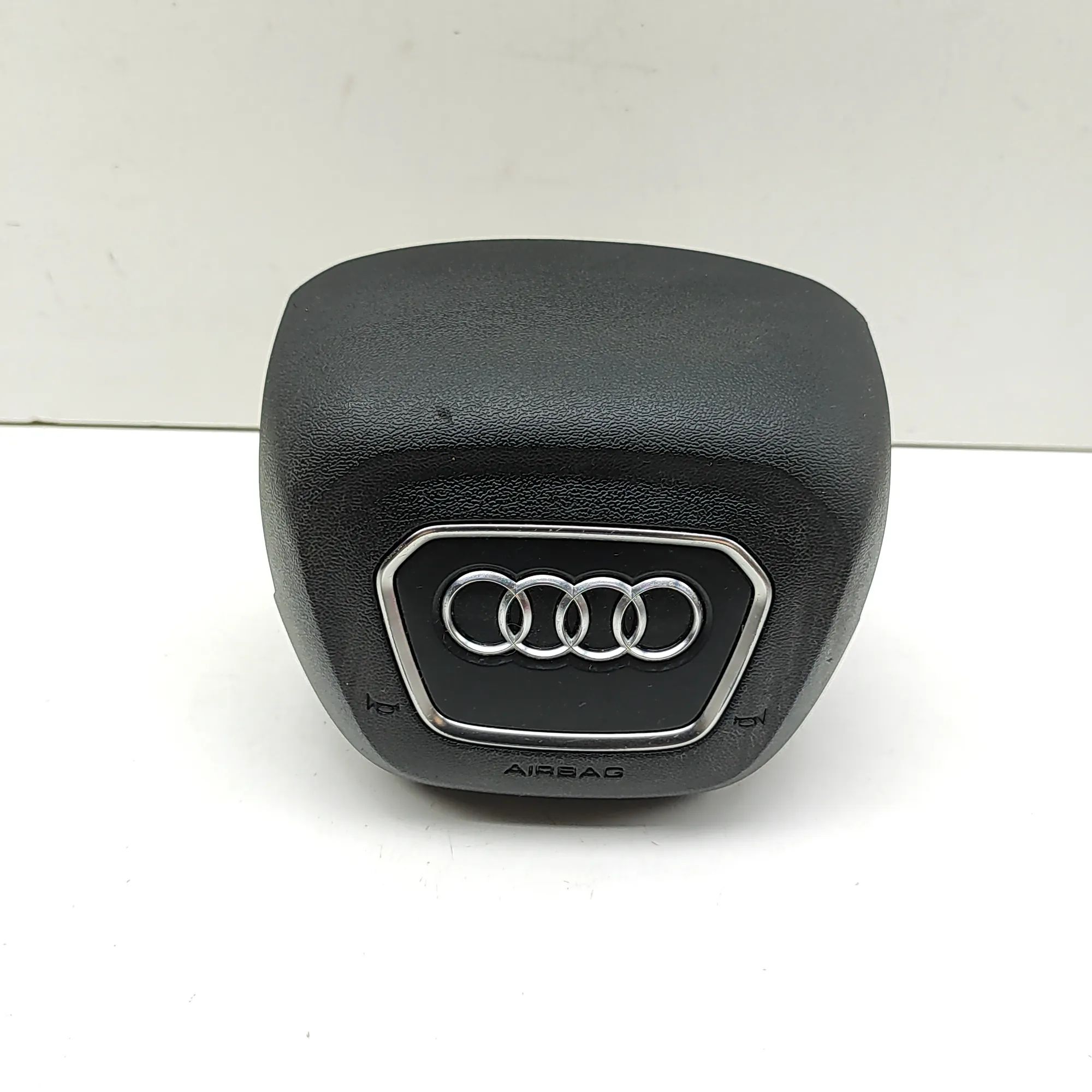Audi Q3 (F3) Steering Wheel Safety Bag SRS 83A880201N Steering Wheel Safety Bag SRS AUDI Q...