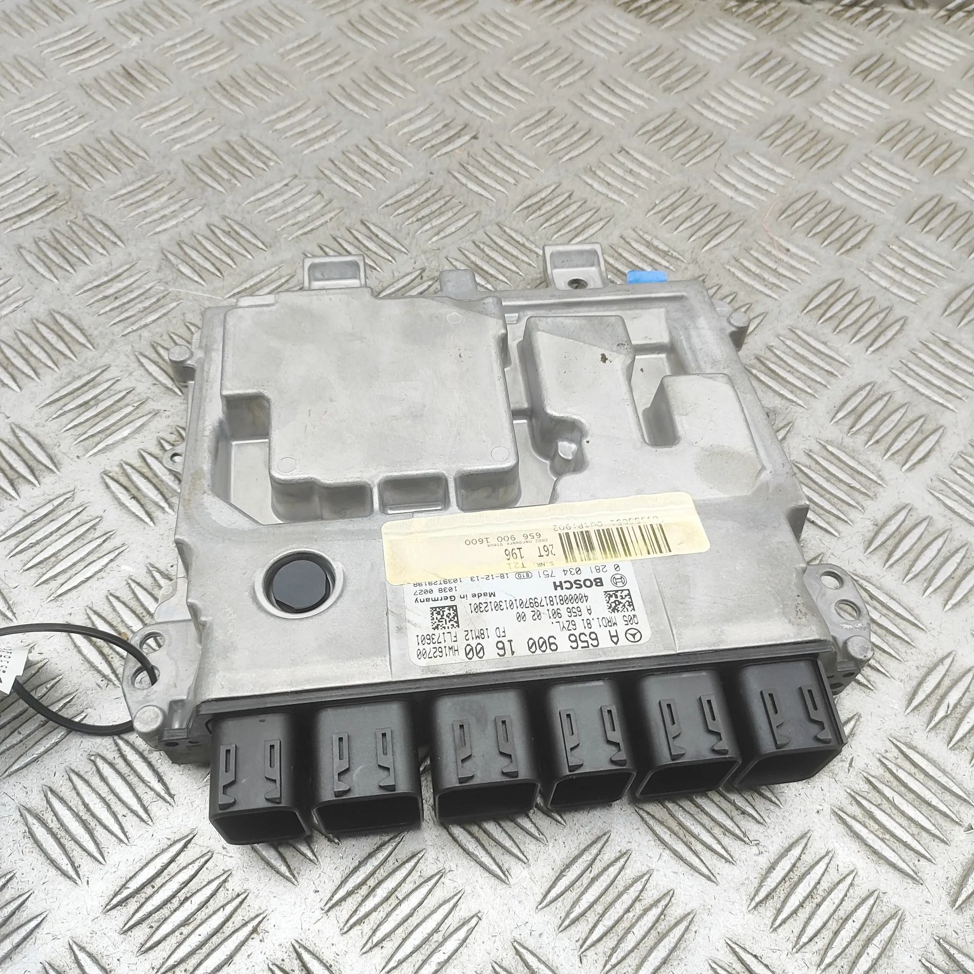 Mercedes-Benz GLE (W167) Engine Control Unit 0281034751, A6569001600 Engine Control Unit MER...