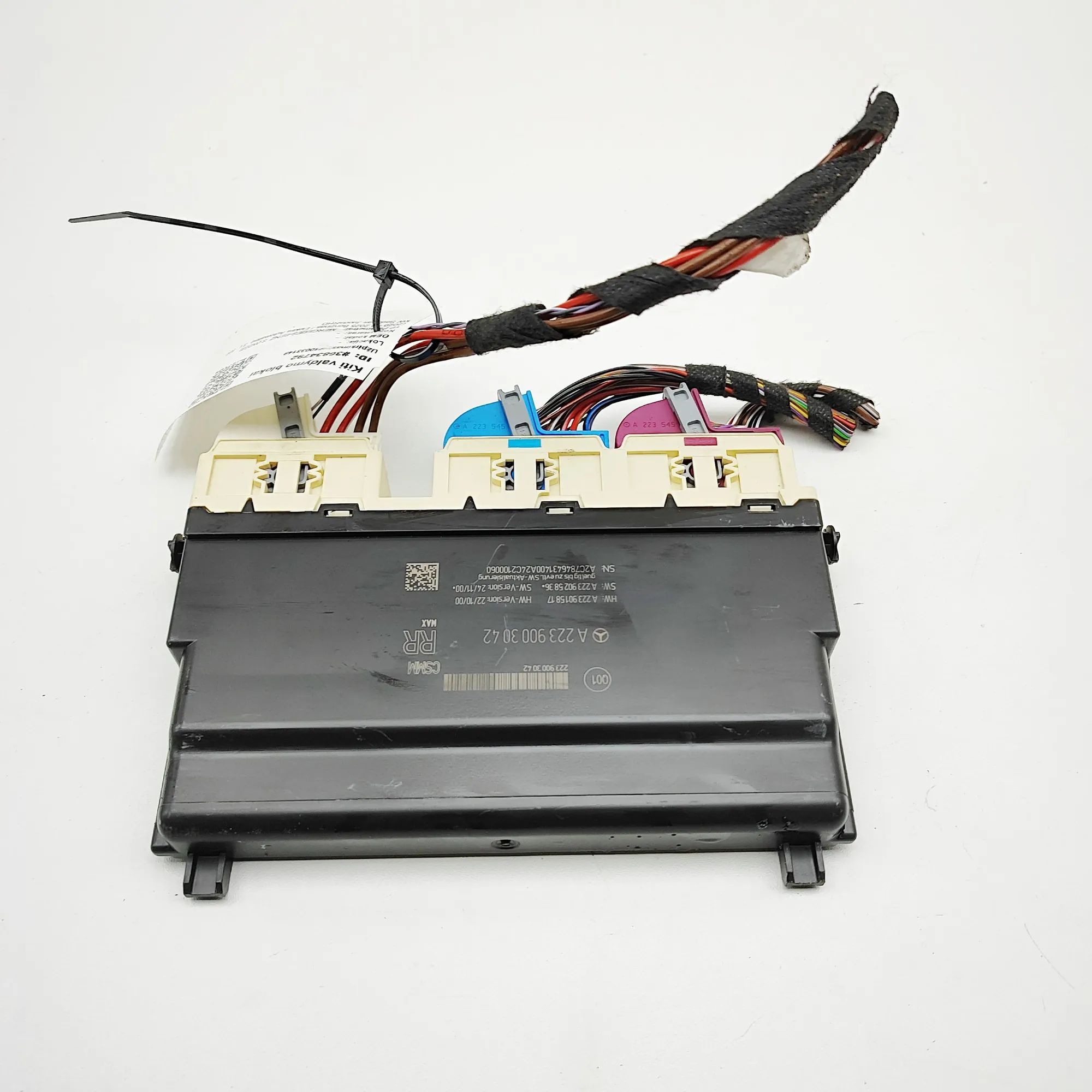 Mercedes-Benz A (W177) Rear Seat Control Unit A2239015817, A2239025836, A2C7846431400, A22390...