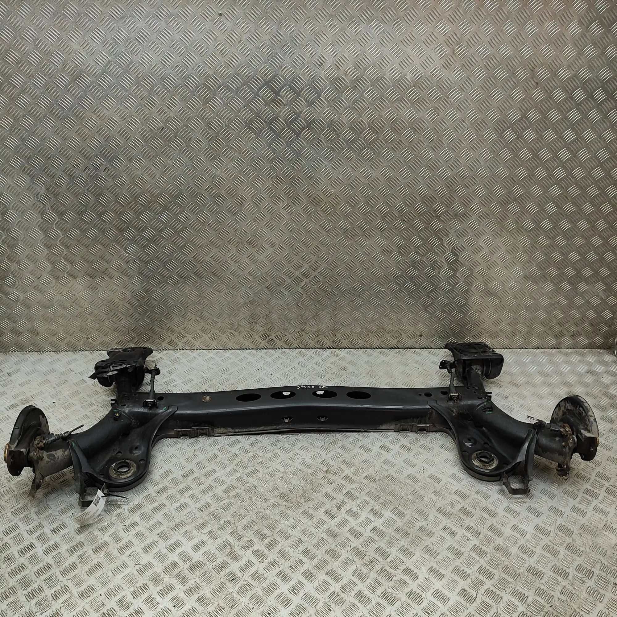 Volkswagen Taigo Rear Axle 2Q0501053CM Rear Axle VW TAIGO (CS1) (2021-...)...