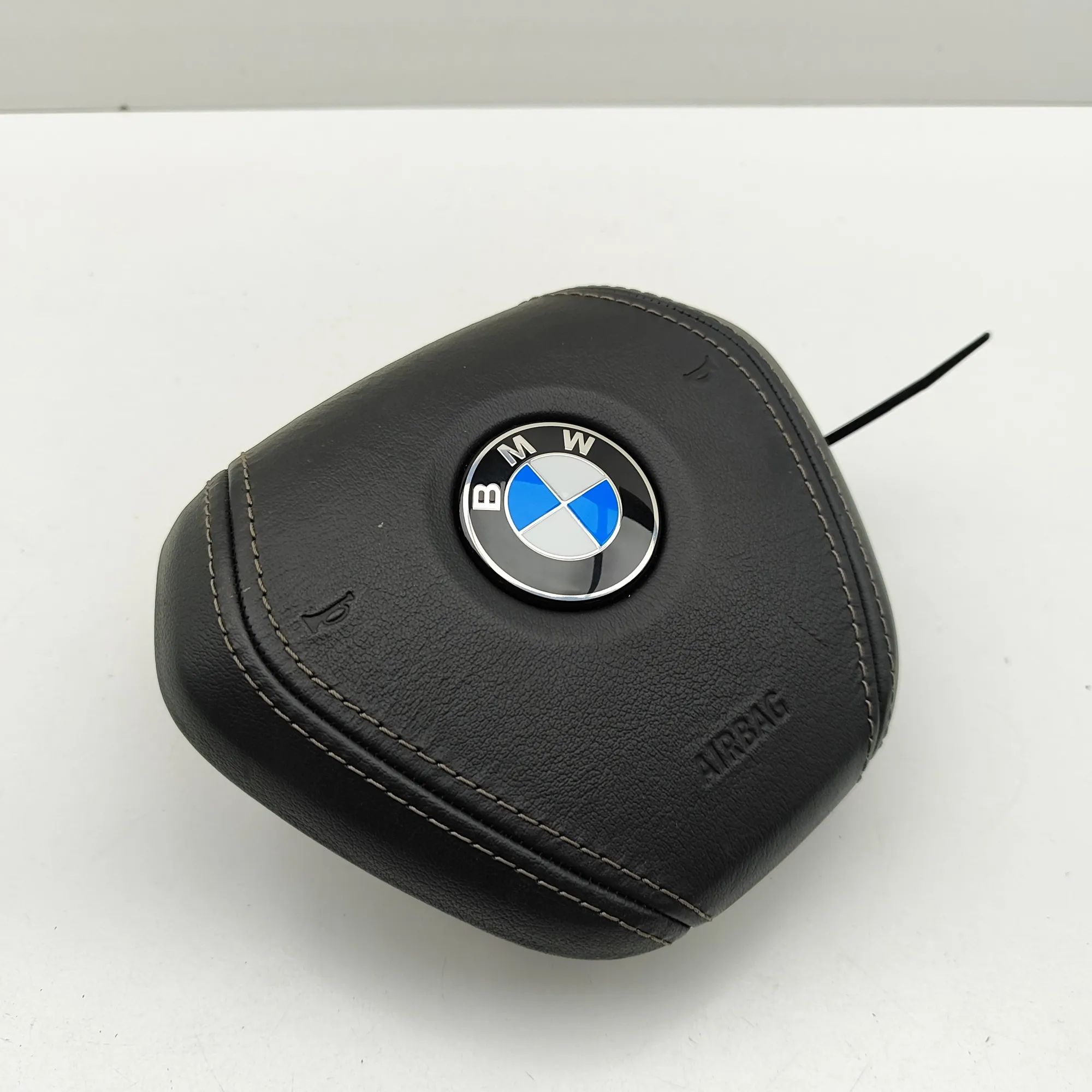 BMW 5 (G30 / G31) Steering Wheel Safety Bag SRS 6872259 Steering Wheel Safety Bag SRS BMW 5 SER...