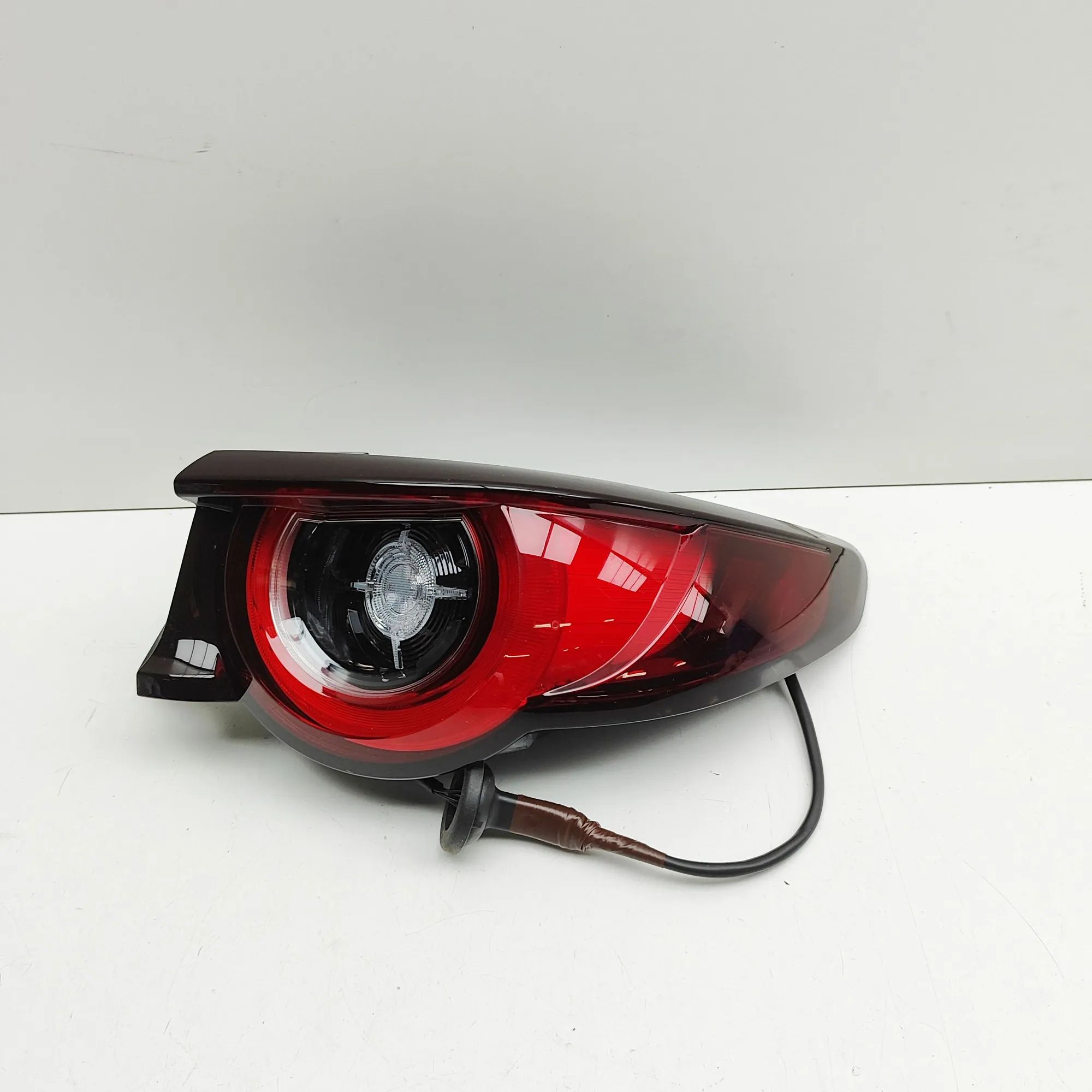 Mazda 3 (BP) Rear Right Tail Light BGLB-51-150C Rear Right Tail Light MAZDA 3 (Hat...
