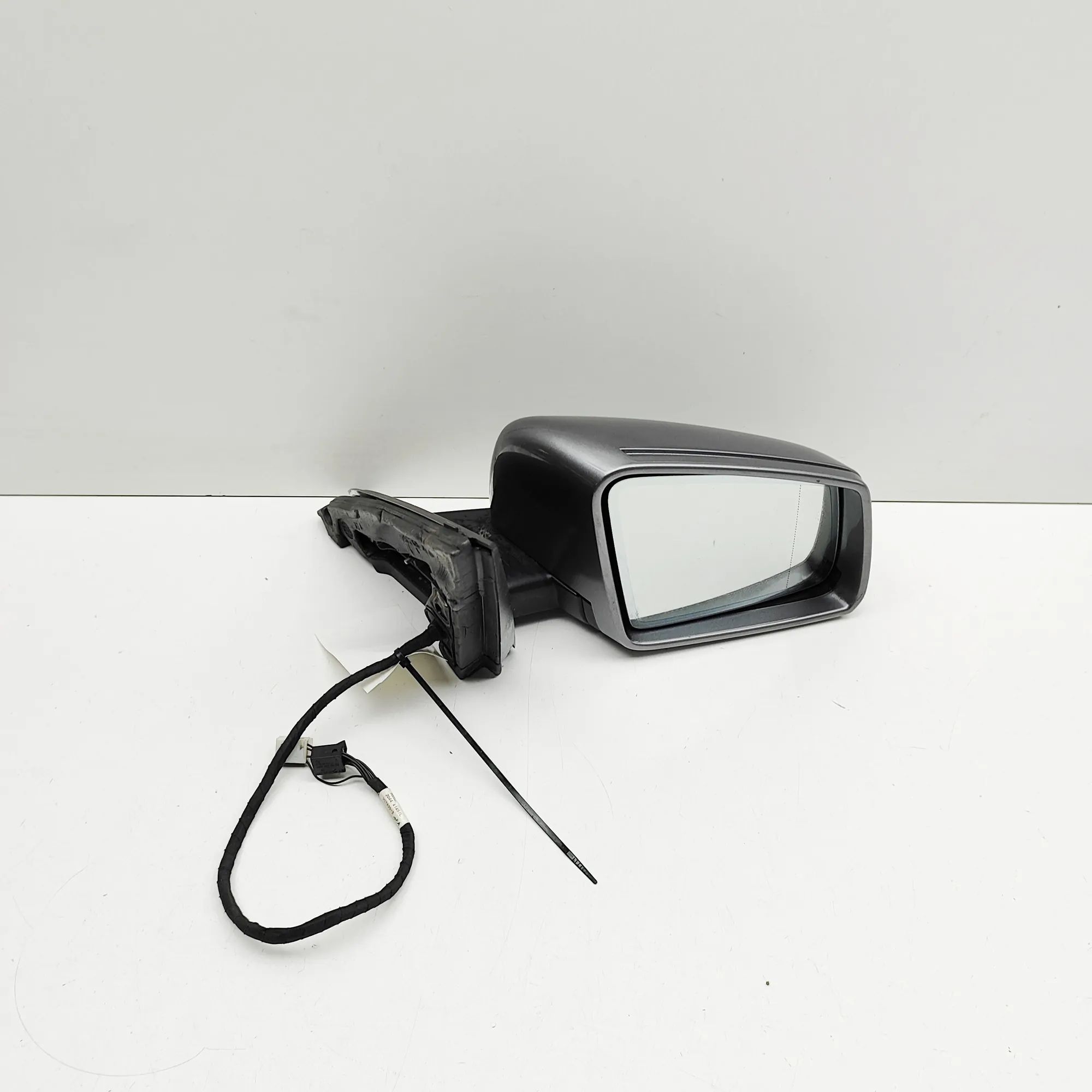 Mercedes-Benz GLA (X156) Right Side Wing Mirror A1568100476 Right Side Wing Mirror MERCEDES-BEN...