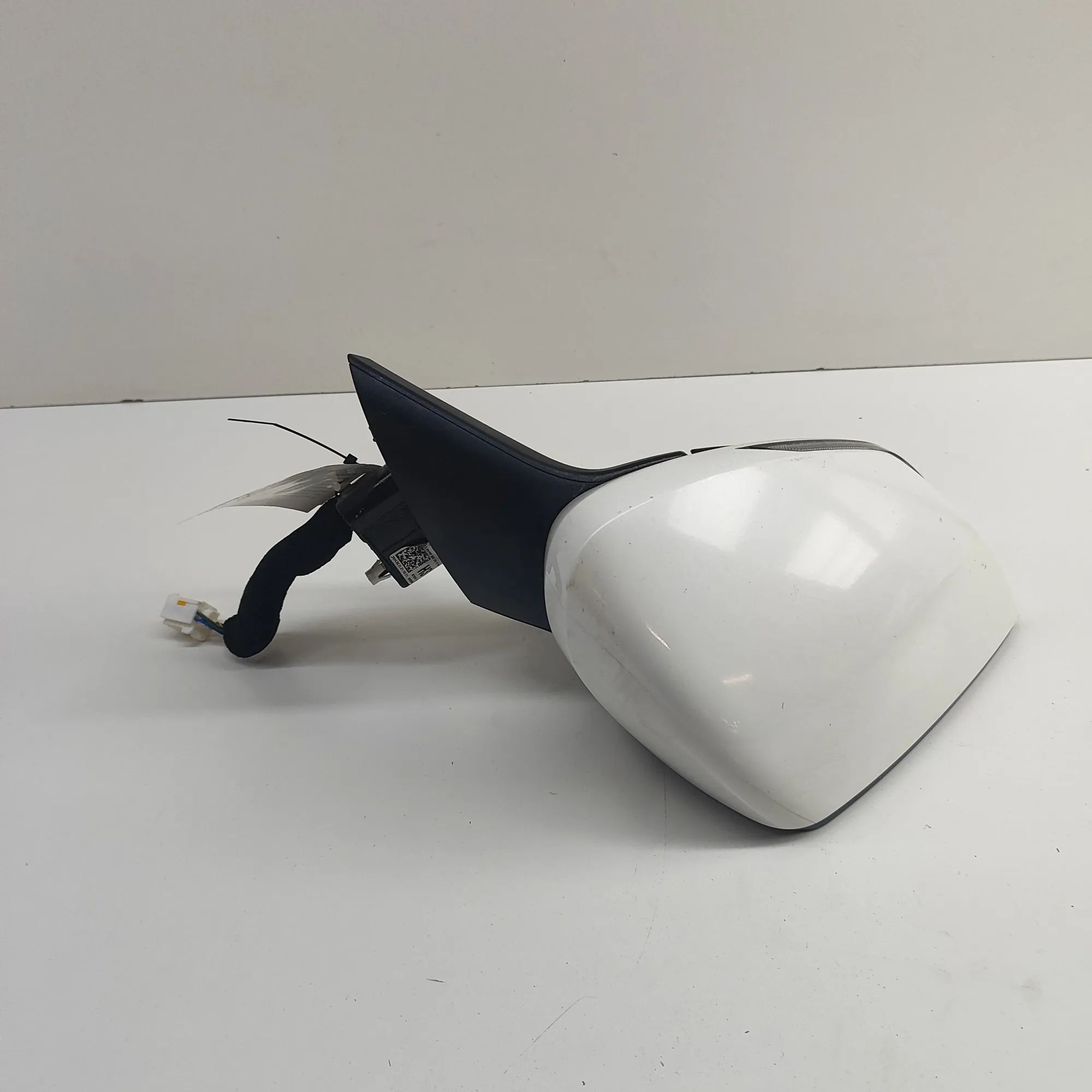 Kia Sportage Right Side Wing Mirror 87620-R2310HW2 Right Side Wing Mirror KIA SPORT...