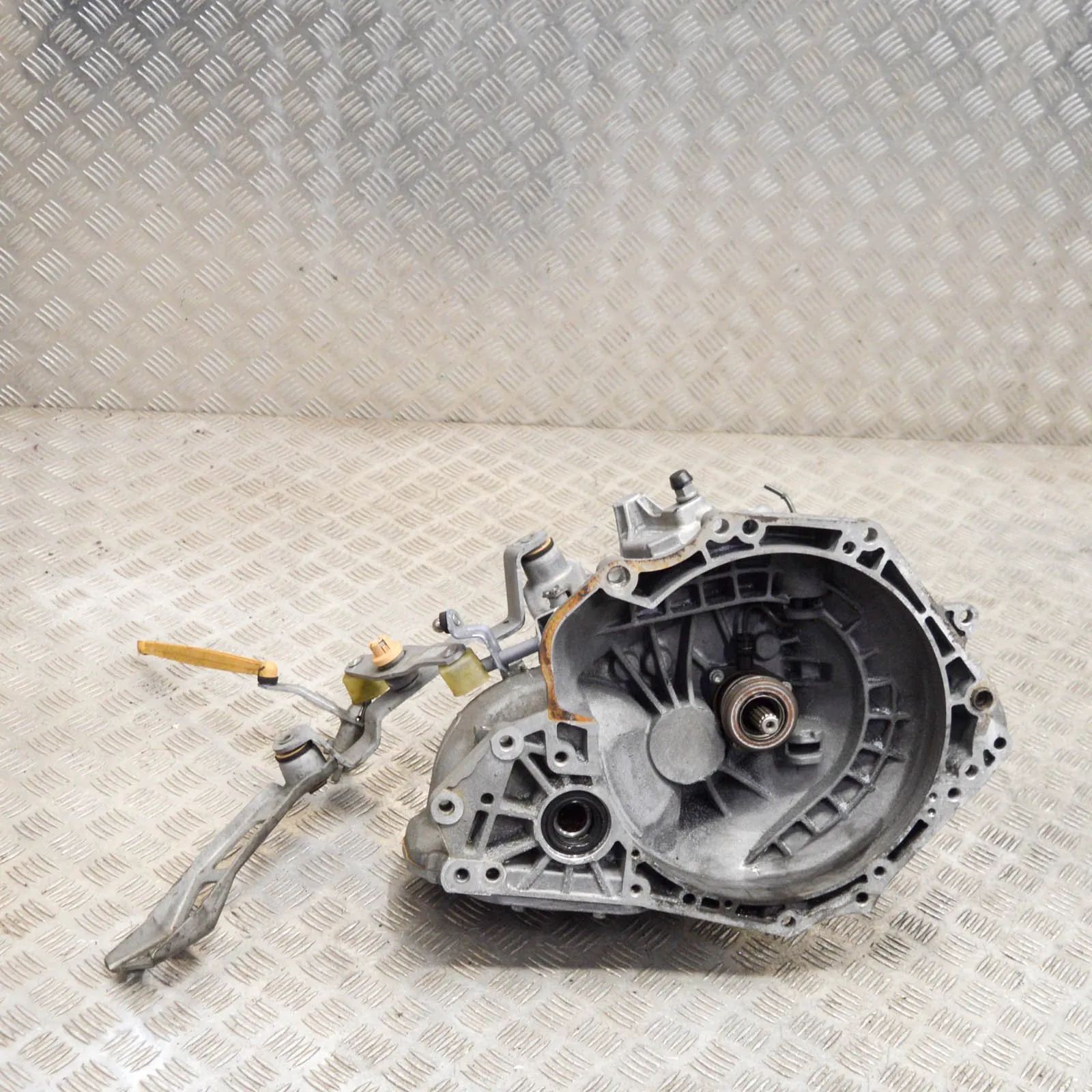 Opel Corsa (E) Gearbox 90400206, A8X Gearbox OPEL CORSA (E) (2014-...)...
