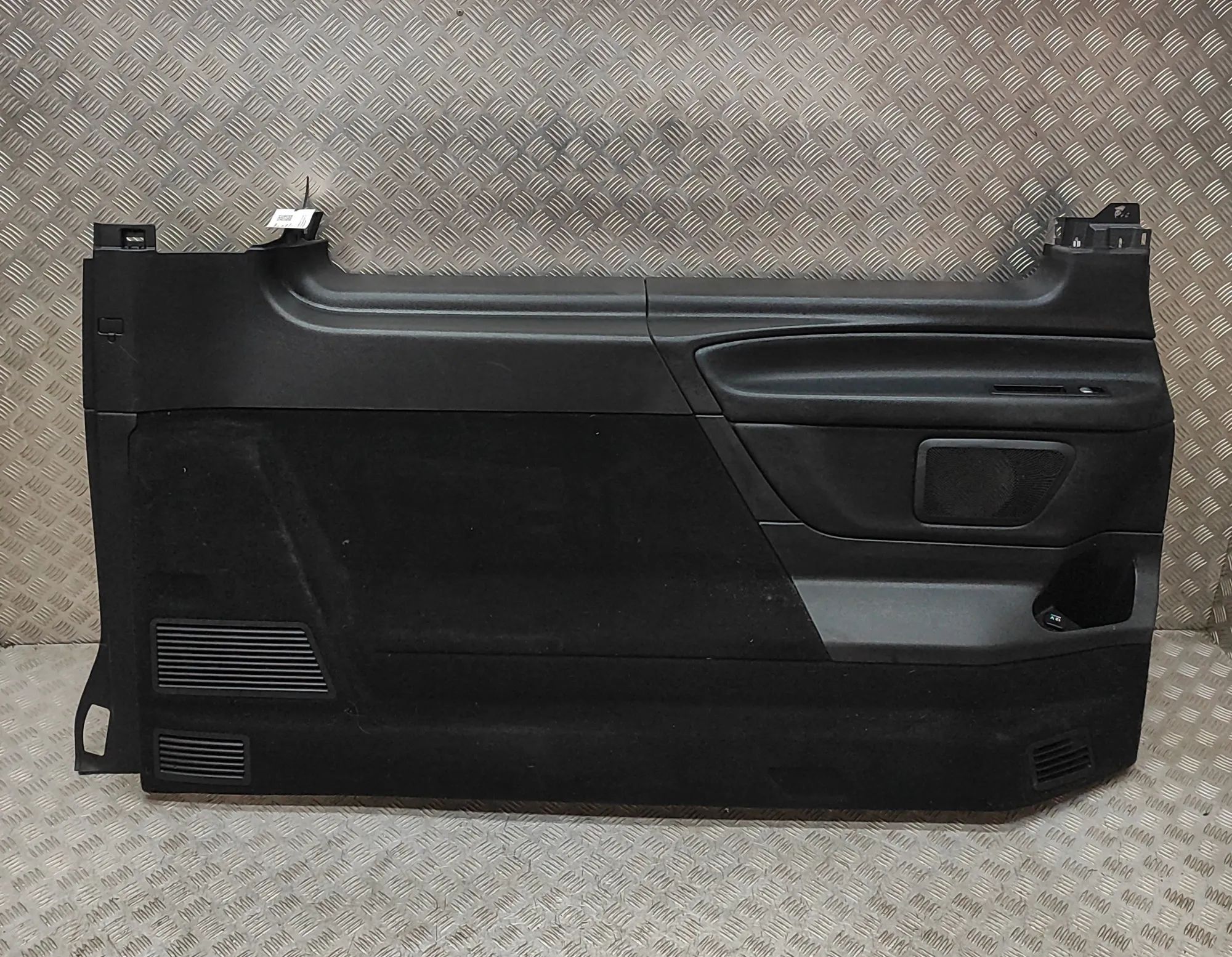 Mercedes-Benz V / Vito / EQV (W447) Left Side Trunk Trim A4476928000, A4476923601 Left Side Trunk Trim M...