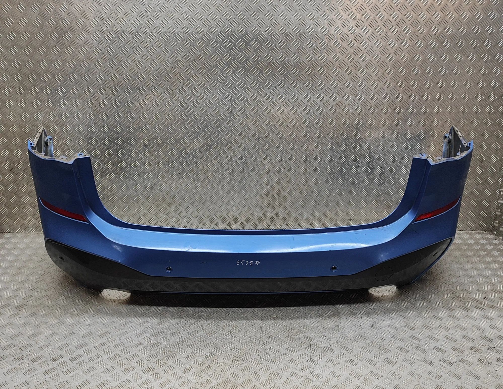 BMW X1 (F48) rear bumper 7403391 Rear Bumper BMW X1 (F48) (2014-2022)

P...