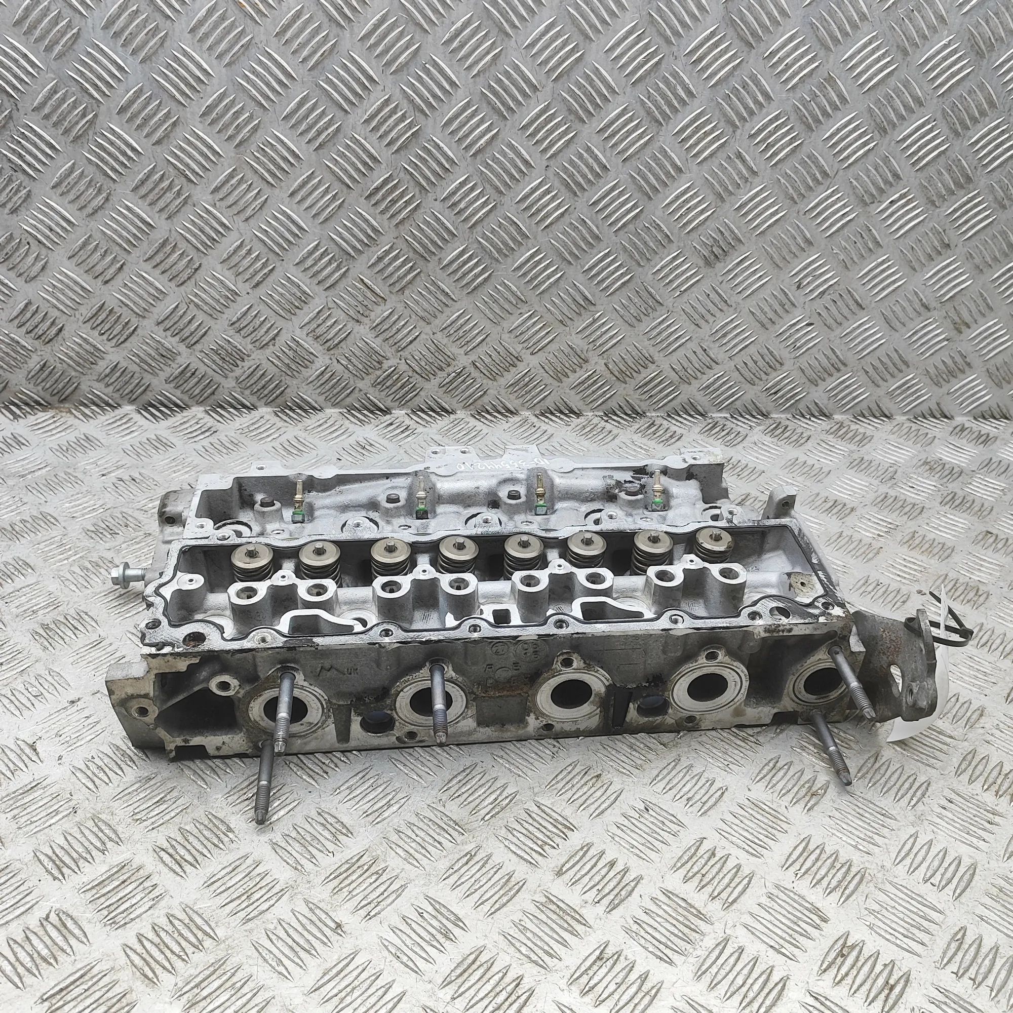 Ford Transit Connect / Tourneo Connect Engine Cylinder Head 9684487210, AV20-6085-AA Engine Cylinder Head F...