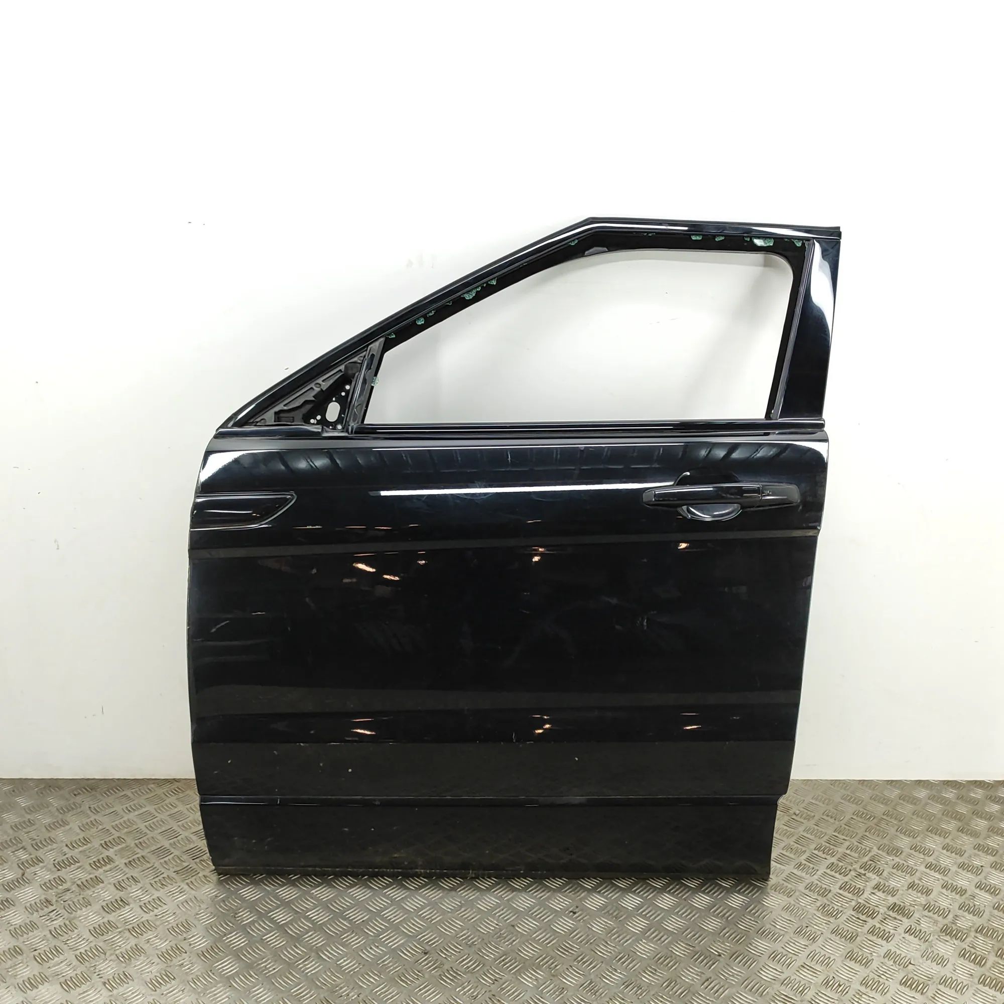 Land Rover Range Rover Evoque Front Left Door BJ32-F20221-A Front Left Door LAND ROVER RANGE ...