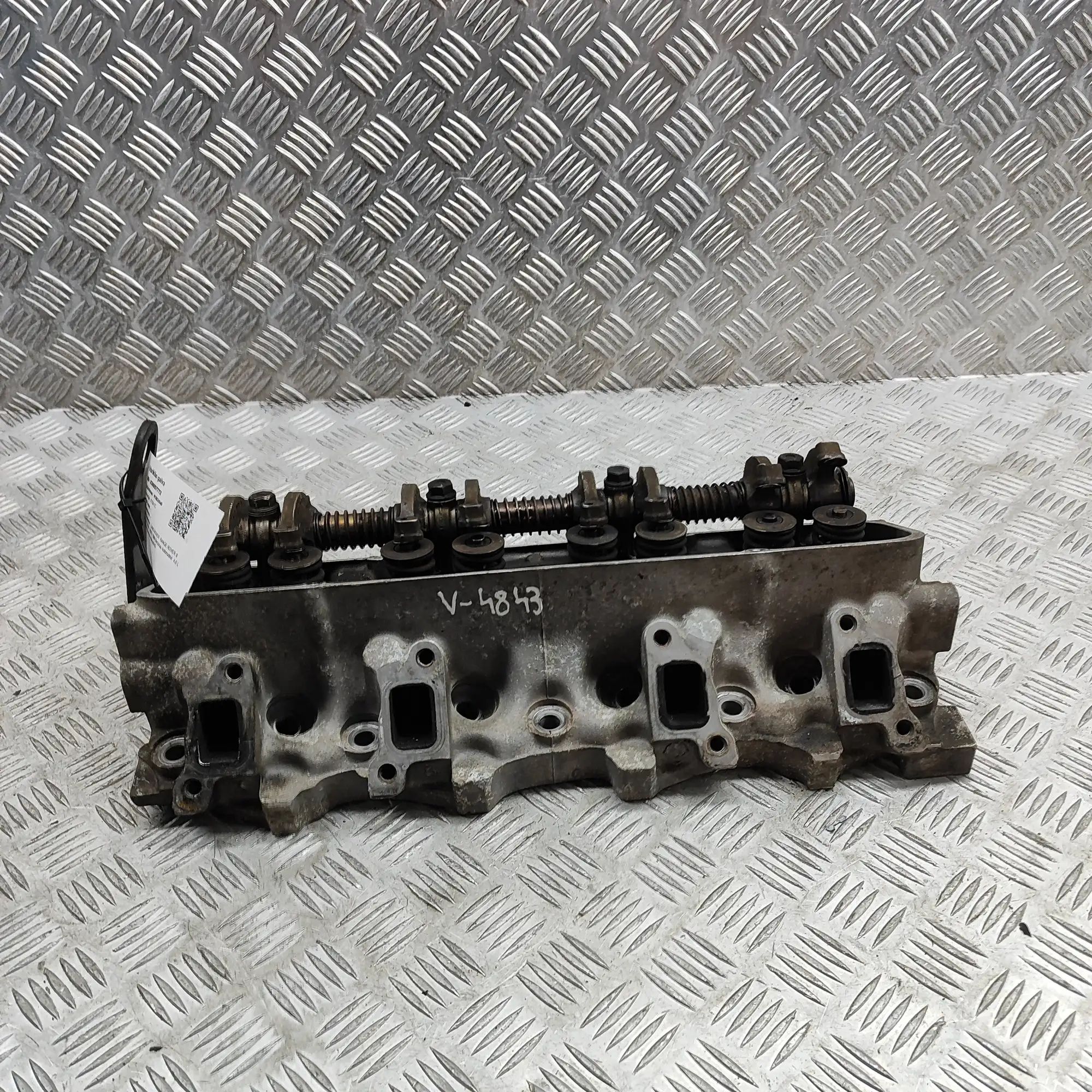 Land Rover Range Rover Engine Cylinder Head LR006048, HRC2479 Engine Cylinder Head LAND ROV...