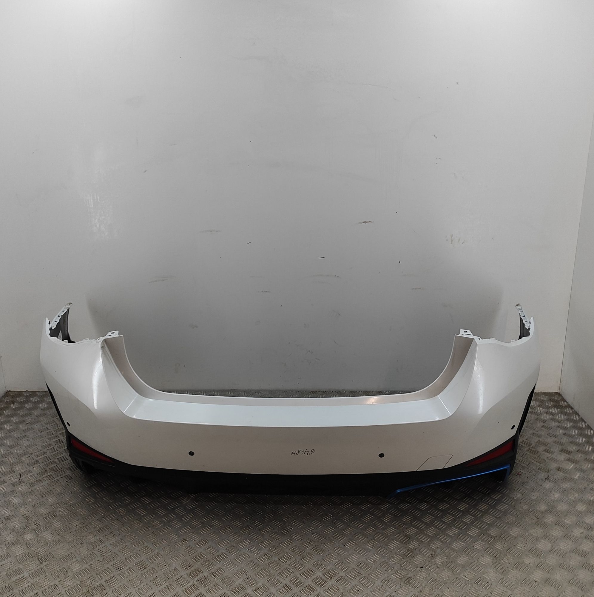BMW i4 (G26) rear bumper 9465312, 8737066 Rear Bumper BMW I4 (G26) (2022...