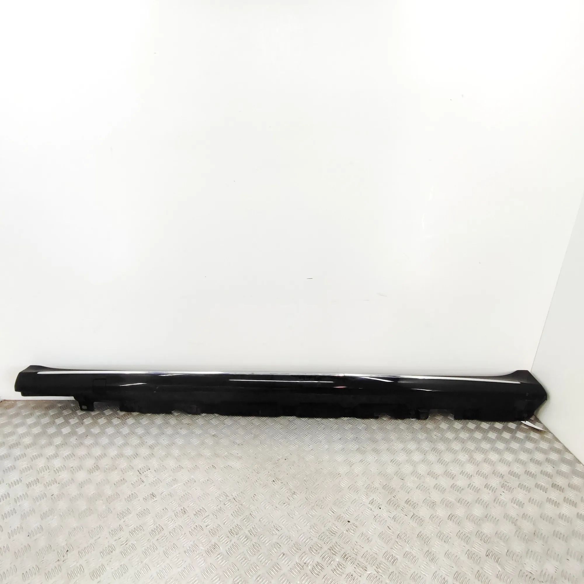Mercedes-Benz A (W177) Left Side Plastic Sideskirt Cover A2236902304, A2236901904, A2236901504, A2238852...