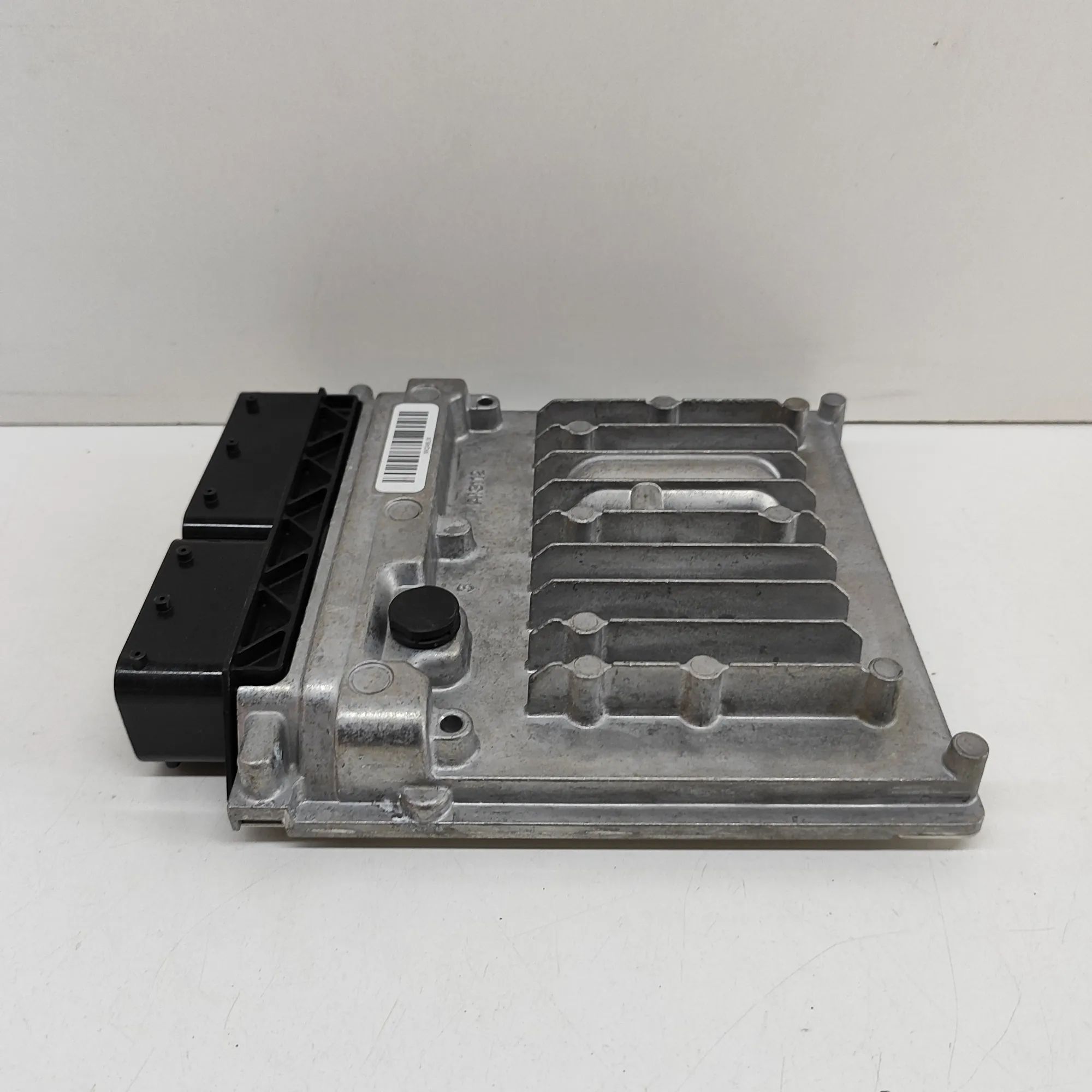Mercedes-Benz V / Vito / EQV (W447) Engine Control Unit A6519010702, A6519035228, 28430120, A6519009302...