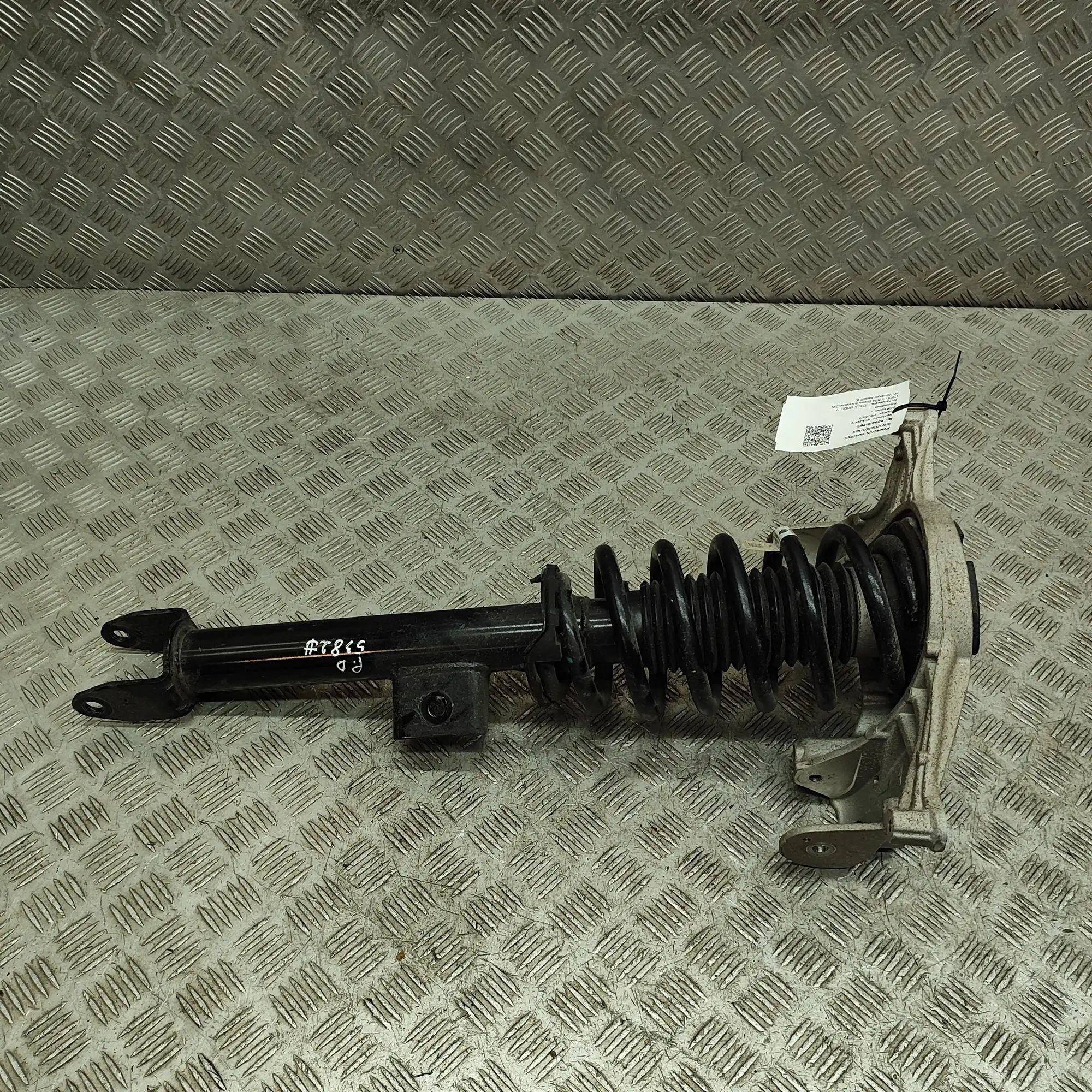 Tesla Model Y Front Right Shock Absorber 1188369-00-C Front Right Shock Absorber TESLA M...