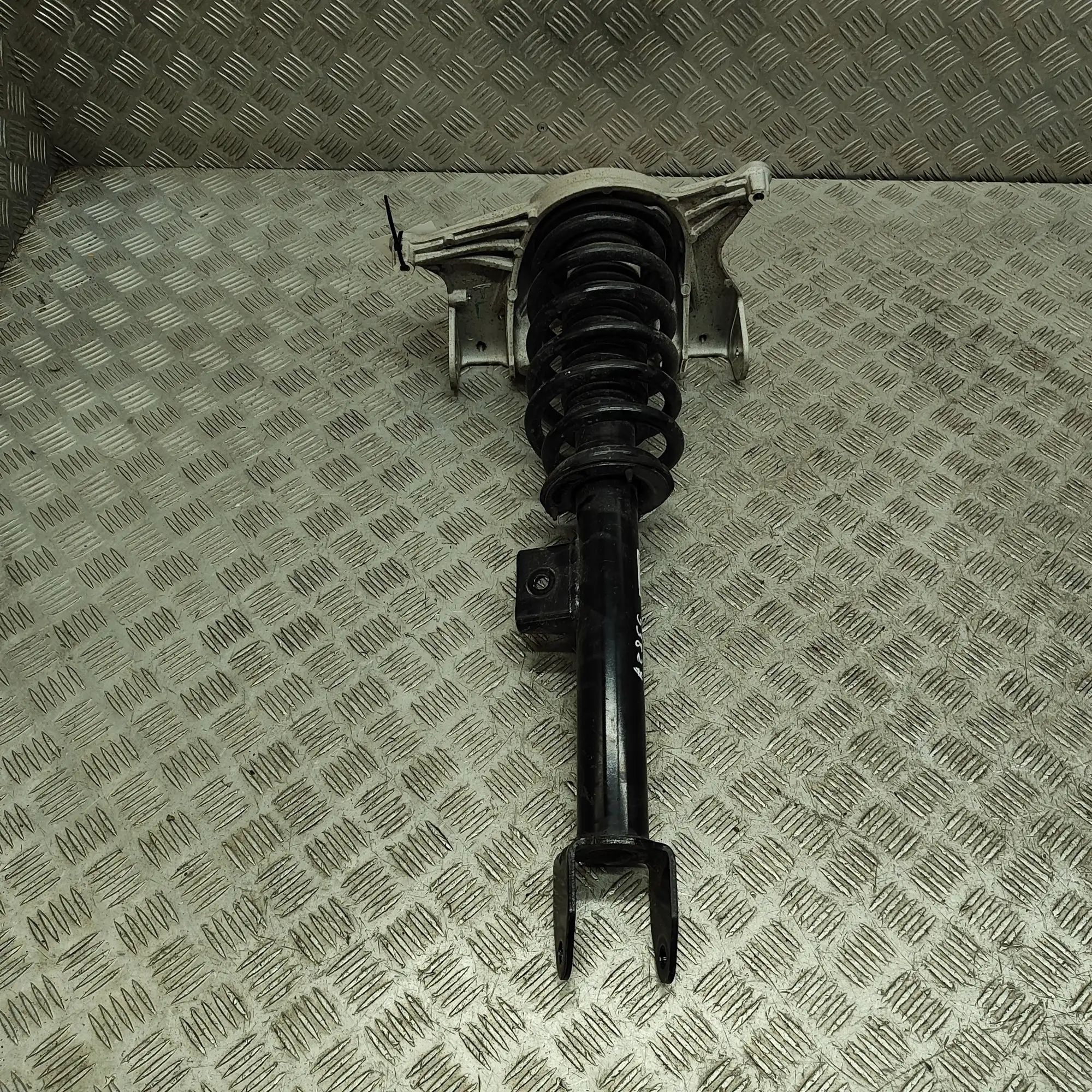 Tesla Model Y Front Left Shock Absorber 1188364-00-C Front Left Shock Absorber TESLA MO...