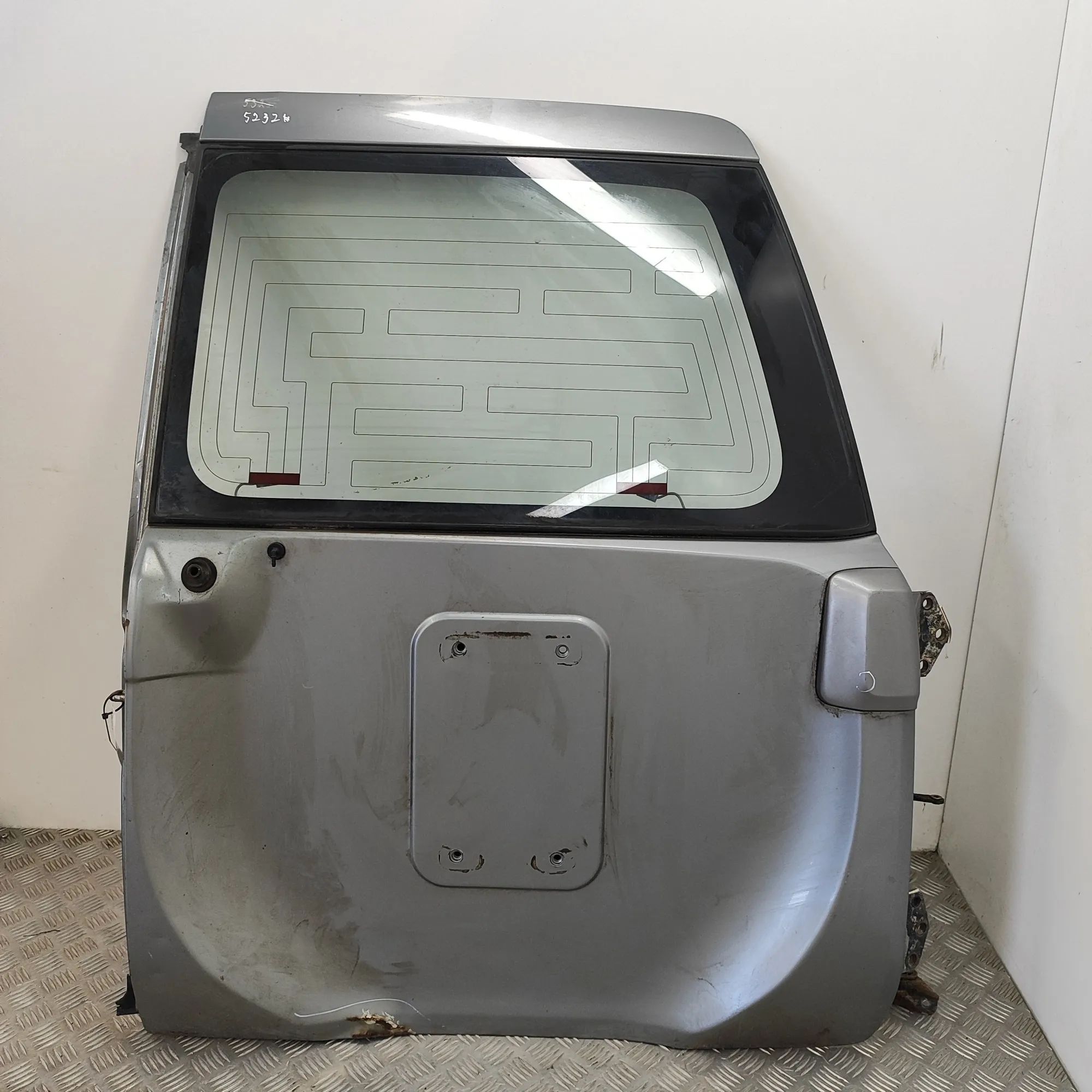 Nissan Patrol (Y61) Rear Right Door K0100-VB010 Rear Right Door NISSAN PATROL (GR V...
