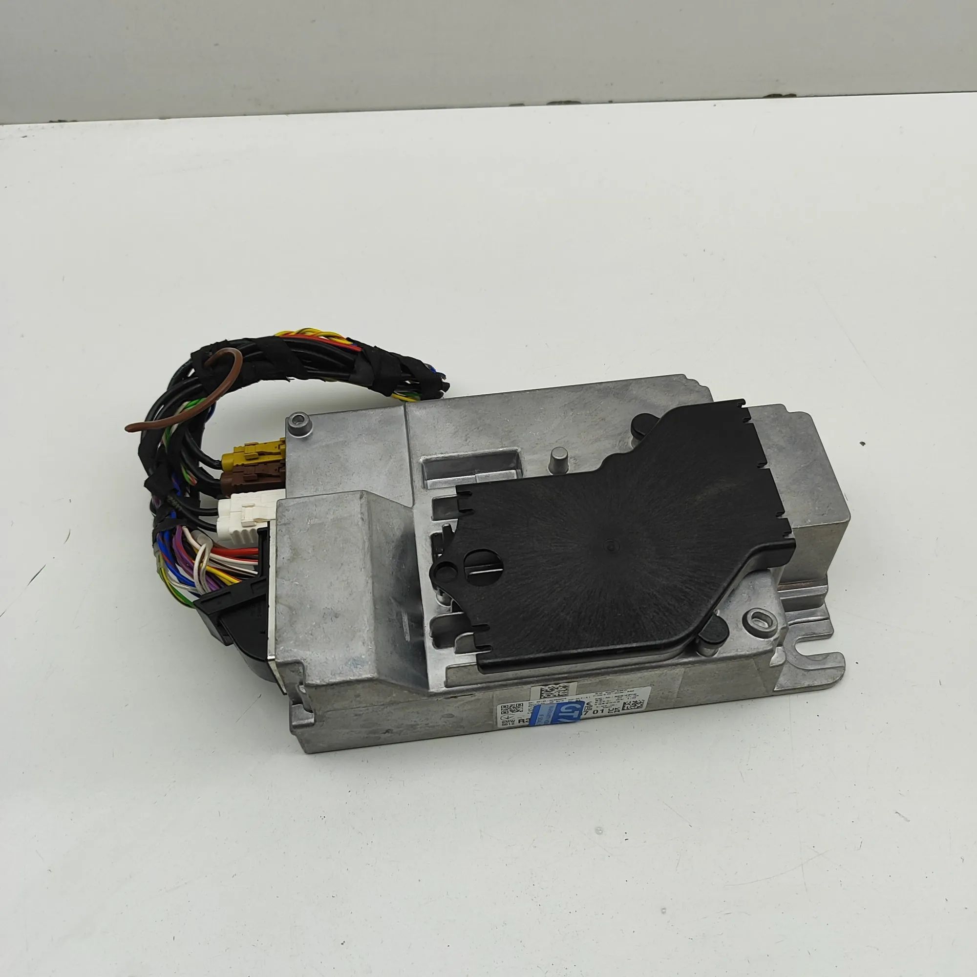 BMW X5 (G05) DAB Tuner Control Unit 5A57037 DAB Tuner Control Unit BMW X5 (G05) (20...