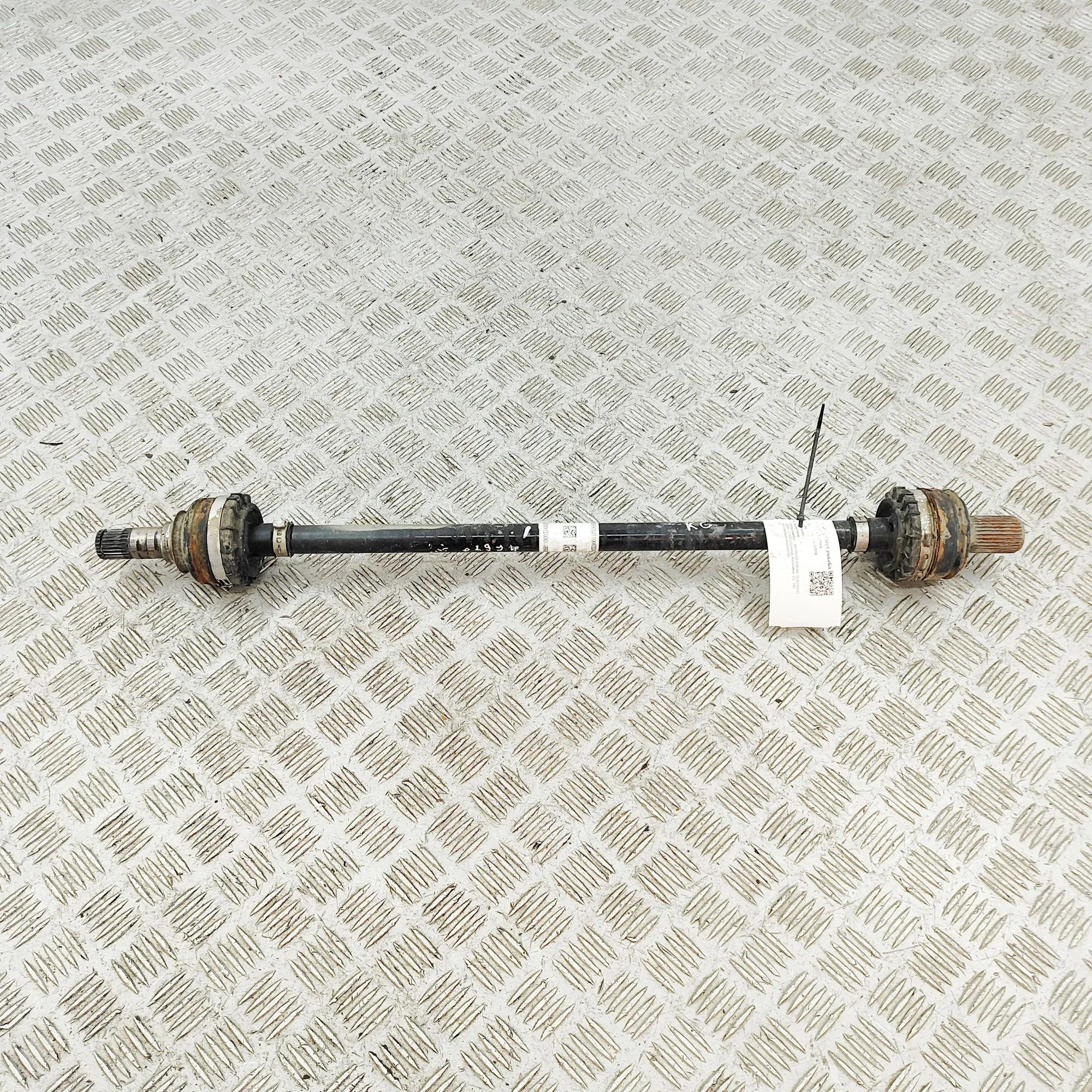 Mercedes-Benz GLB / EQB (X247) Rear Left Driveshaft A1183501800 Rear Left Driveshaft MERCEDES-BENZ ...